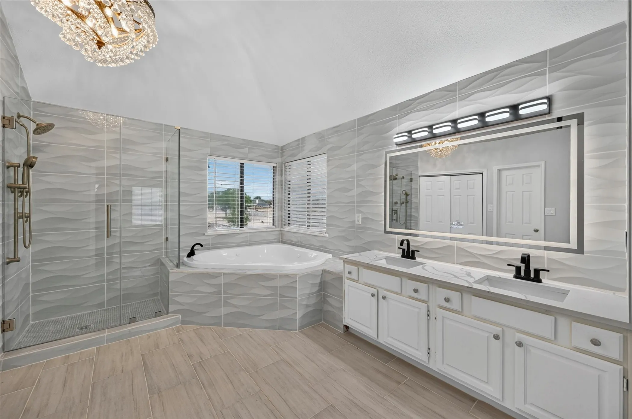 Single Family Residence For Rent in Dallas County , 4301 Hudson Avenue, Grand Prairie, Texas 75052, 4 Bedroom, 3 Bathroom, 2 Garage spaces, 2,229 Sqft, built in 1986, mls#21394037, Real Estate Agent in Grand Prairie, Homes For Rent in Dallas county, Homes For Rent in Grand Prairie, Realtor in Grand Prairie Texas, Real Estate Brokerage Independent Realty Texas, Luminita Cordes Realtor