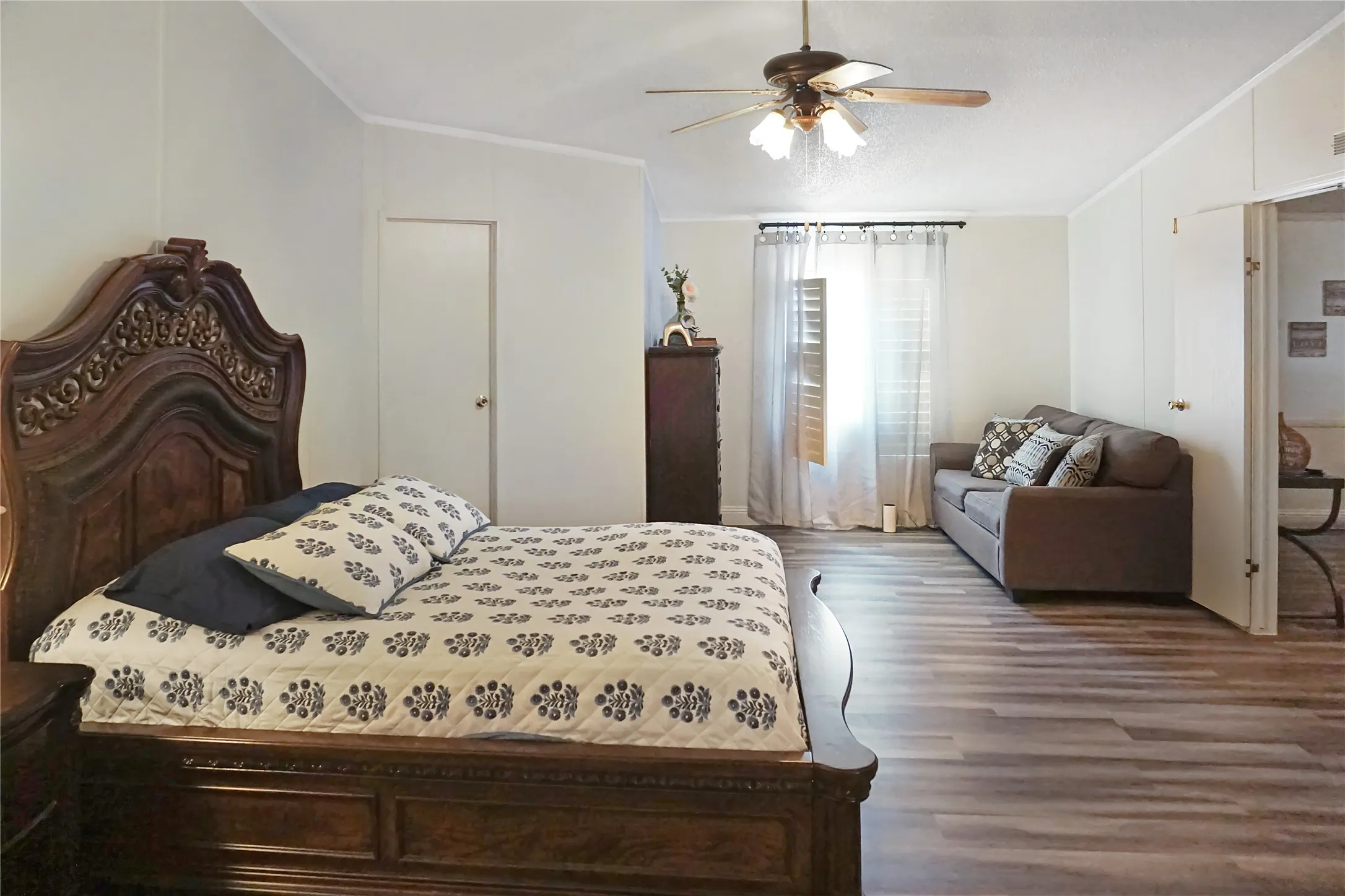 Farm For Rent in Navarro County , 1714 FM 667, Purdon, Texas 76679, 3 Bedroom, 3 Bathroom, Garage spaces, 1,960 Sqft, built in 1998, mls#21394050, Real Estate Agent in Purdon, Homes For Rent in Navarro county, Homes For Rent in Purdon, Realtor in Purdon Texas, Real Estate Brokerage Independent Realty Texas, Luminita Cordes Realtor