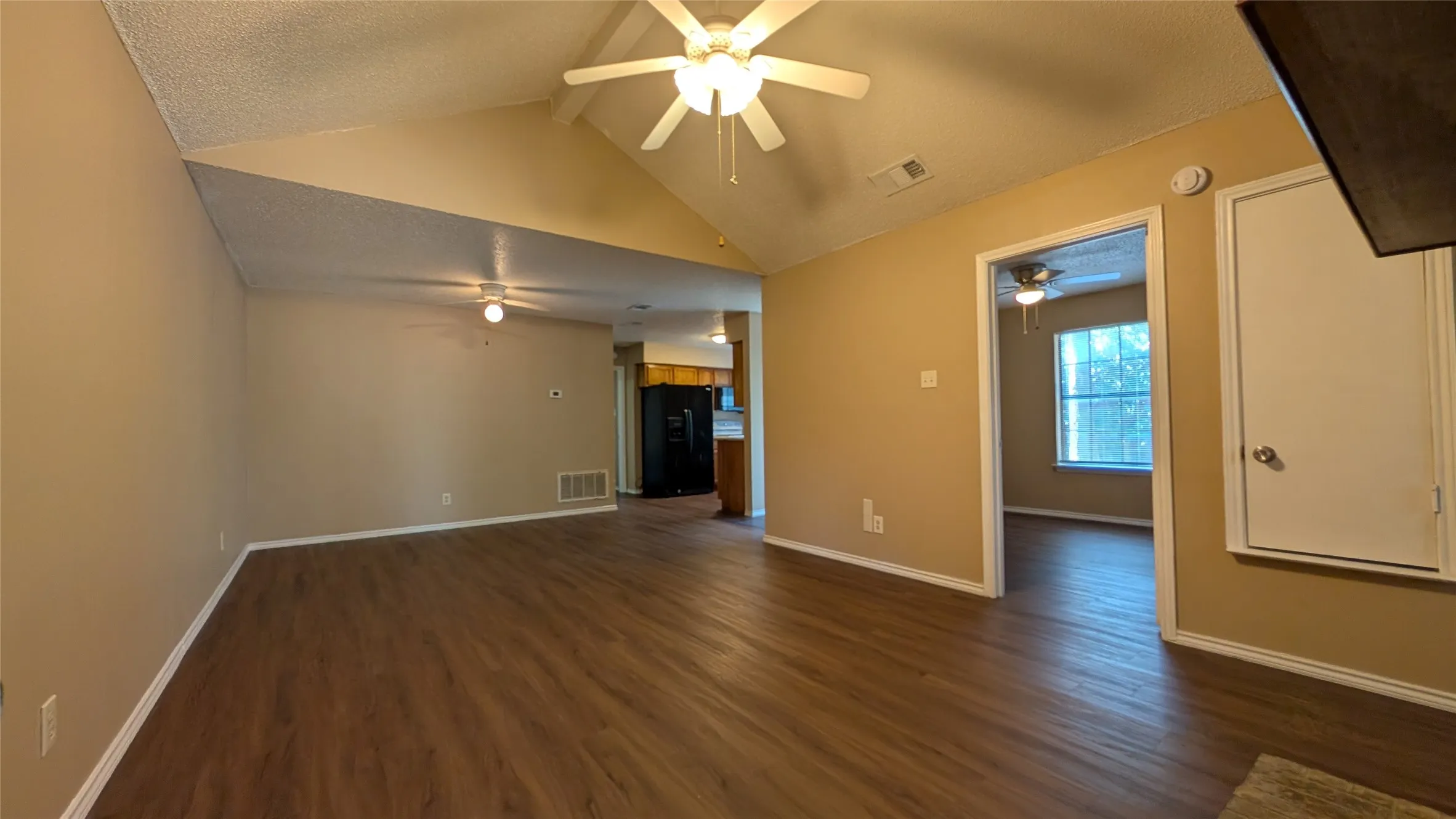 Single Family Residence For Rent in Denton County , 1911 Mack Place, Denton, Texas 76209, 4 Bedroom, 2 Bathroom, Garage spaces, 1,413 Sqft, built in 1986, mls#21394057, Real Estate Agent in Denton, Homes For Rent in Denton county, Homes For Rent in Denton, Realtor in Denton Texas, Real Estate Brokerage Independent Realty Texas, Luminita Cordes Realtor