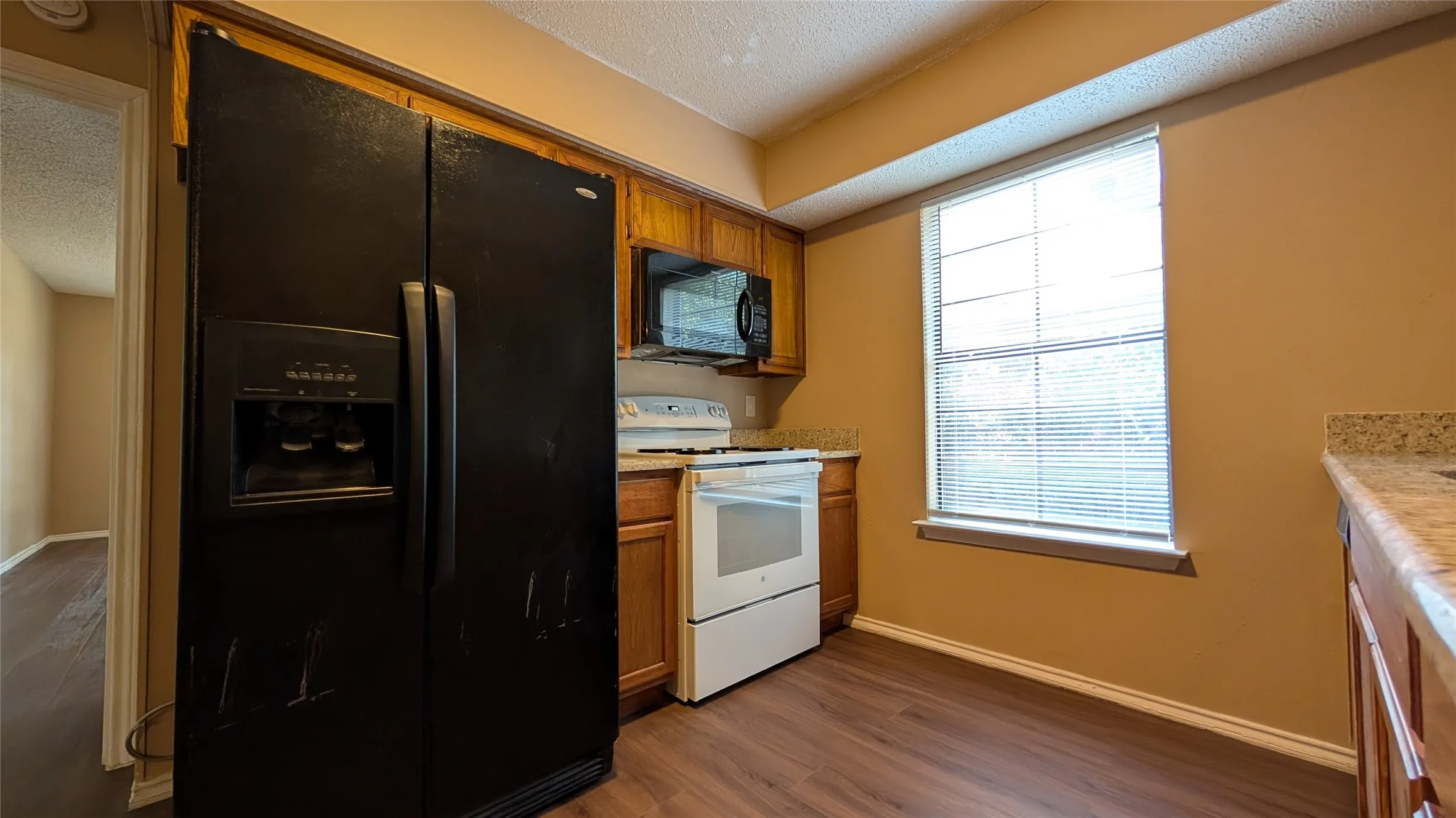 Single Family Residence For Rent in Denton County , 1911 Mack Place, Denton, Texas 76209, 4 Bedroom, 2 Bathroom, Garage spaces, 1,413 Sqft, built in 1986, mls#21394057, Real Estate Agent in Denton, Homes For Rent in Denton county, Homes For Rent in Denton, Realtor in Denton Texas, Real Estate Brokerage Independent Realty Texas, Luminita Cordes Realtor