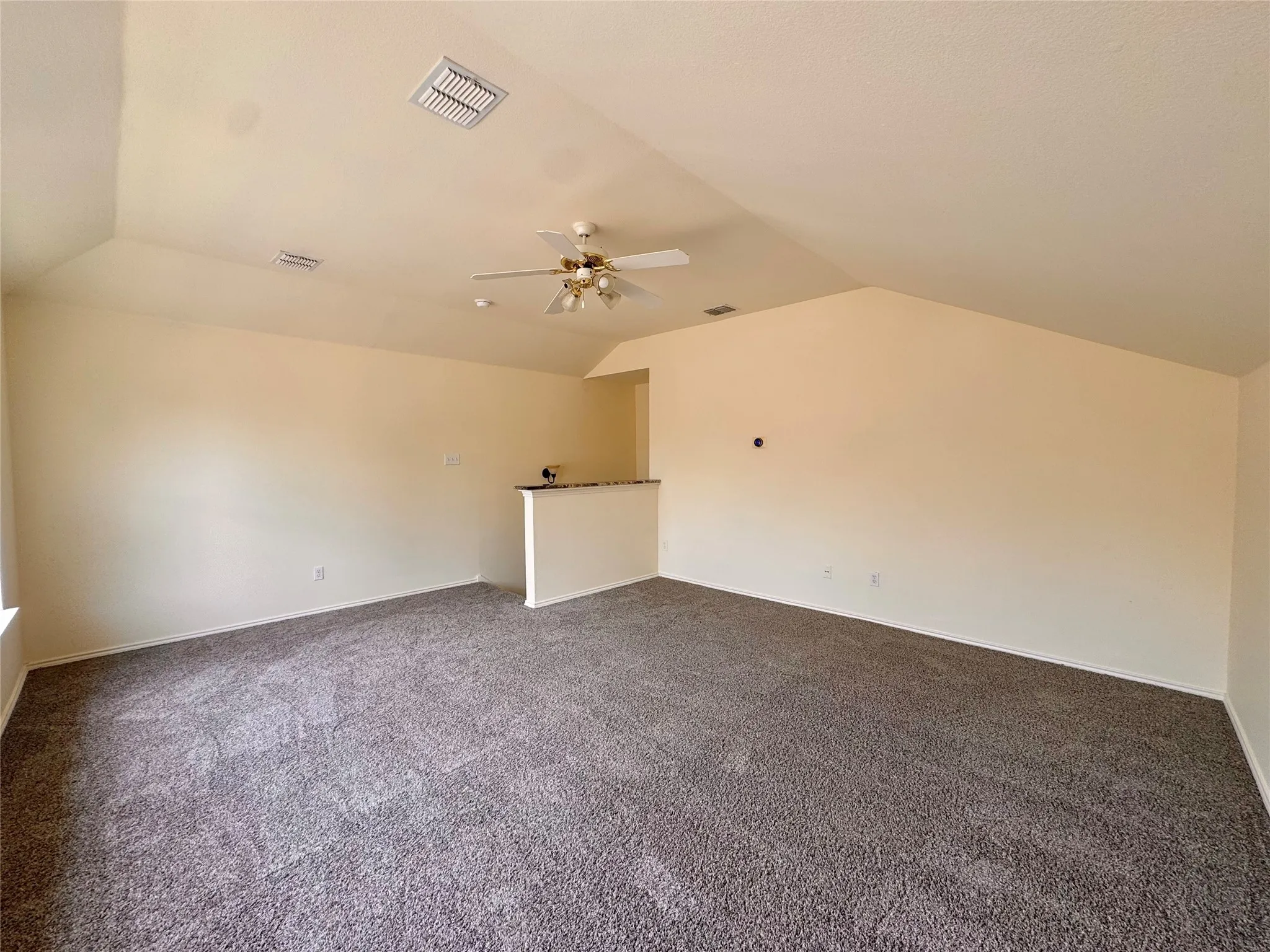 Single Family Residence For Rent in Collin County , 6734 Richmond Drive, Frisco, Texas 75035, 3 Bedroom, 2 Bathroom, 2 Garage spaces, 2,078 Sqft, built in 2000, mls#21394060, Real Estate Agent in Frisco, Homes For Rent in Collin county, Homes For Rent in Frisco, Realtor in Frisco Texas, Real Estate Brokerage Independent Realty Texas, Luminita Cordes Realtor