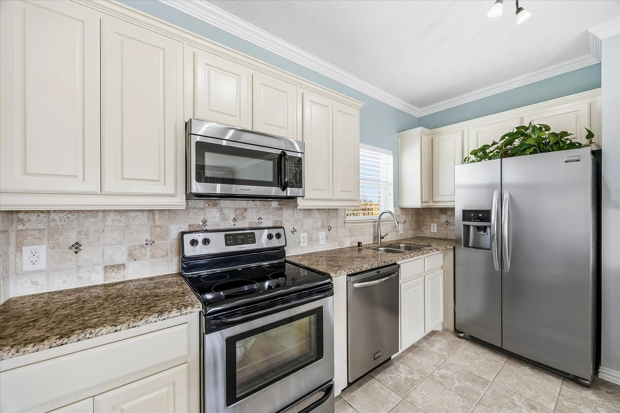 Single Family Residence For Sale in Rockwall County , 287 Pheasant Hill Drive, Mclendon Chisholm, Texas 75032, 4 Bedroom, 4 Bathroom, 2 Garage spaces, 3,091 Sqft, built in 2011, mls#21393914, Real Estate Agent in Mclendon Chisholm, Homes For Sale in Rockwall county, Homes For Sale in Mclendon Chisholm, Realtor in Mclendon Chisholm Texas, Real Estate Brokerage Independent Realty Texas, Luminita Cordes Realtor