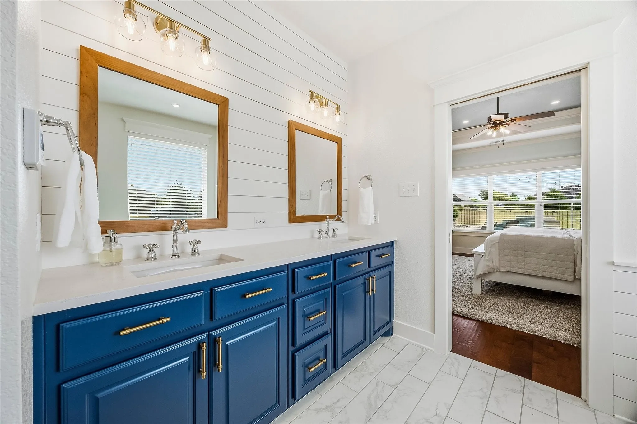 Single Family Residence For Sale in Rockwall County , 287 Pheasant Hill Drive, Mclendon Chisholm, Texas 75032, 4 Bedroom, 4 Bathroom, 2 Garage spaces, 3,091 Sqft, built in 2011, mls#21393914, Real Estate Agent in Mclendon Chisholm, Homes For Sale in Rockwall county, Homes For Sale in Mclendon Chisholm, Realtor in Mclendon Chisholm Texas, Real Estate Brokerage Independent Realty Texas, Luminita Cordes Realtor