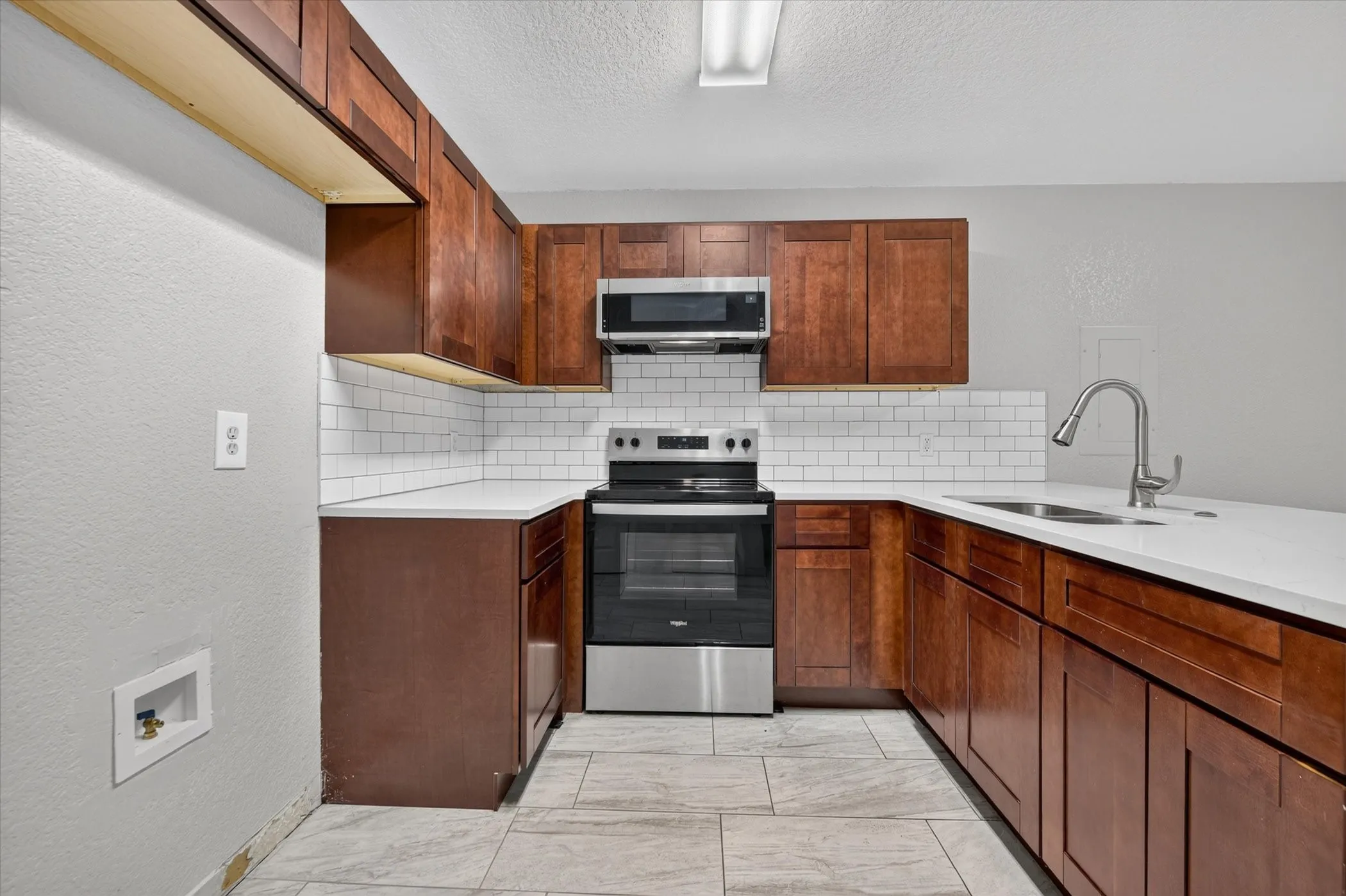 Single Family Residence For Rent in Tarrant County , 5304 Carol Avenue, Fort Worth, Texas 76105, 4 Bedroom, 2 Bathroom, Garage spaces, 1,230 Sqft, built in 2006, mls#21394070, Real Estate Agent in Fort Worth, Homes For Rent in Tarrant county, Homes For Rent in Fort Worth, Realtor in Fort Worth Texas, Real Estate Brokerage Independent Realty Texas, Luminita Cordes Realtor