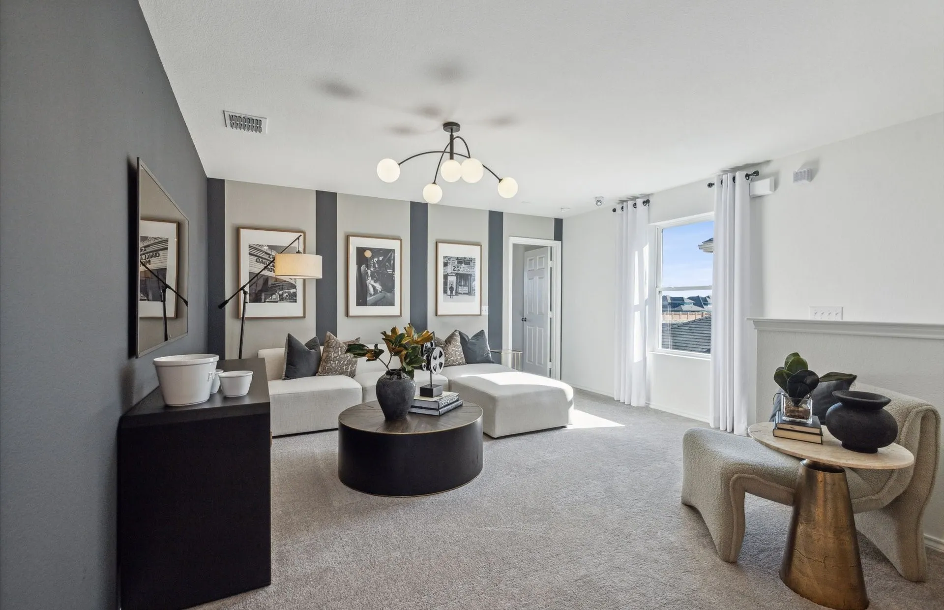 *Model Representation - Spacious game room view 2