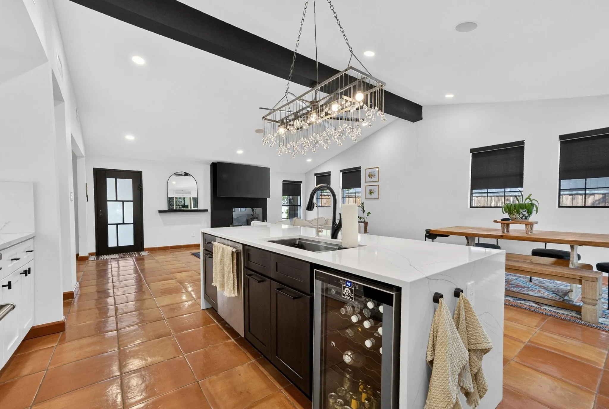 Single Family Residence For Sale in Dallas County , 3193 Northaven Road, Dallas, Texas 75229, 4 Bedroom, 5 Bathroom, 2 Garage spaces, 2,874 Sqft, built in 1960, mls#21393956, Real Estate Agent in Dallas, Homes For Sale in Dallas county, Homes For Sale in Dallas, Realtor in Dallas Texas, Real Estate Brokerage Independent Realty Texas, Luminita Cordes Realtor