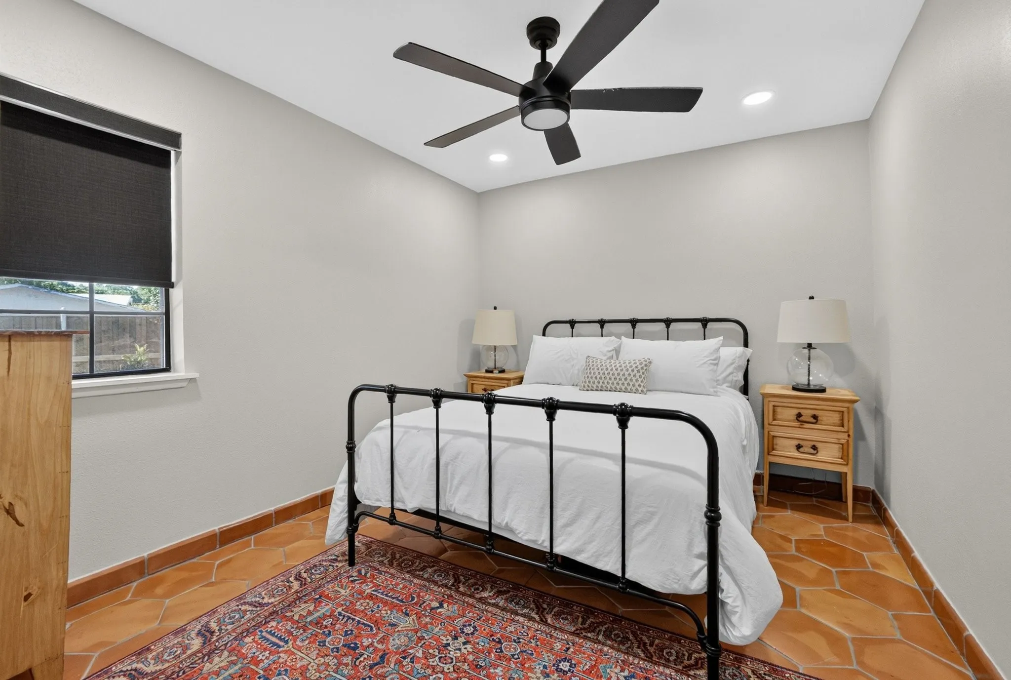 Single Family Residence For Sale in Dallas County , 3193 Northaven Road, Dallas, Texas 75229, 4 Bedroom, 5 Bathroom, 2 Garage spaces, 2,874 Sqft, built in 1960, mls#21393956, Real Estate Agent in Dallas, Homes For Sale in Dallas county, Homes For Sale in Dallas, Realtor in Dallas Texas, Real Estate Brokerage Independent Realty Texas, Luminita Cordes Realtor