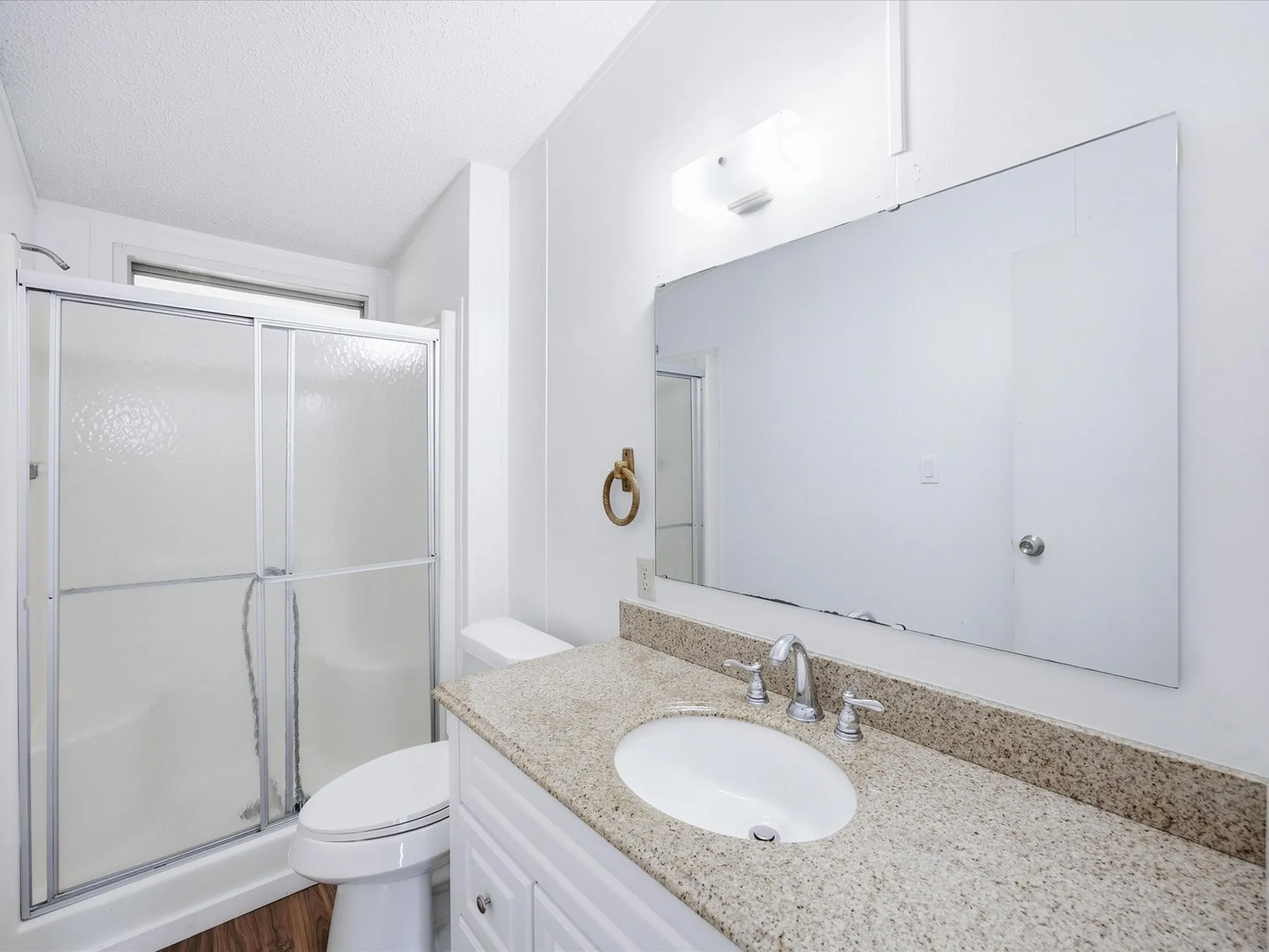 Manufactured Home For Rent in Johnson County , 3817 County Road 616, Alvarado, Texas 76009, 3 Bedroom, 2 Bathroom, Garage spaces, 1,624 Sqft, built in 1993, mls#21393996, Real Estate Agent in Alvarado, Homes For Rent in Johnson county, Homes For Rent in Alvarado, Realtor in Alvarado Texas, Real Estate Brokerage Independent Realty Texas, Luminita Cordes Realtor