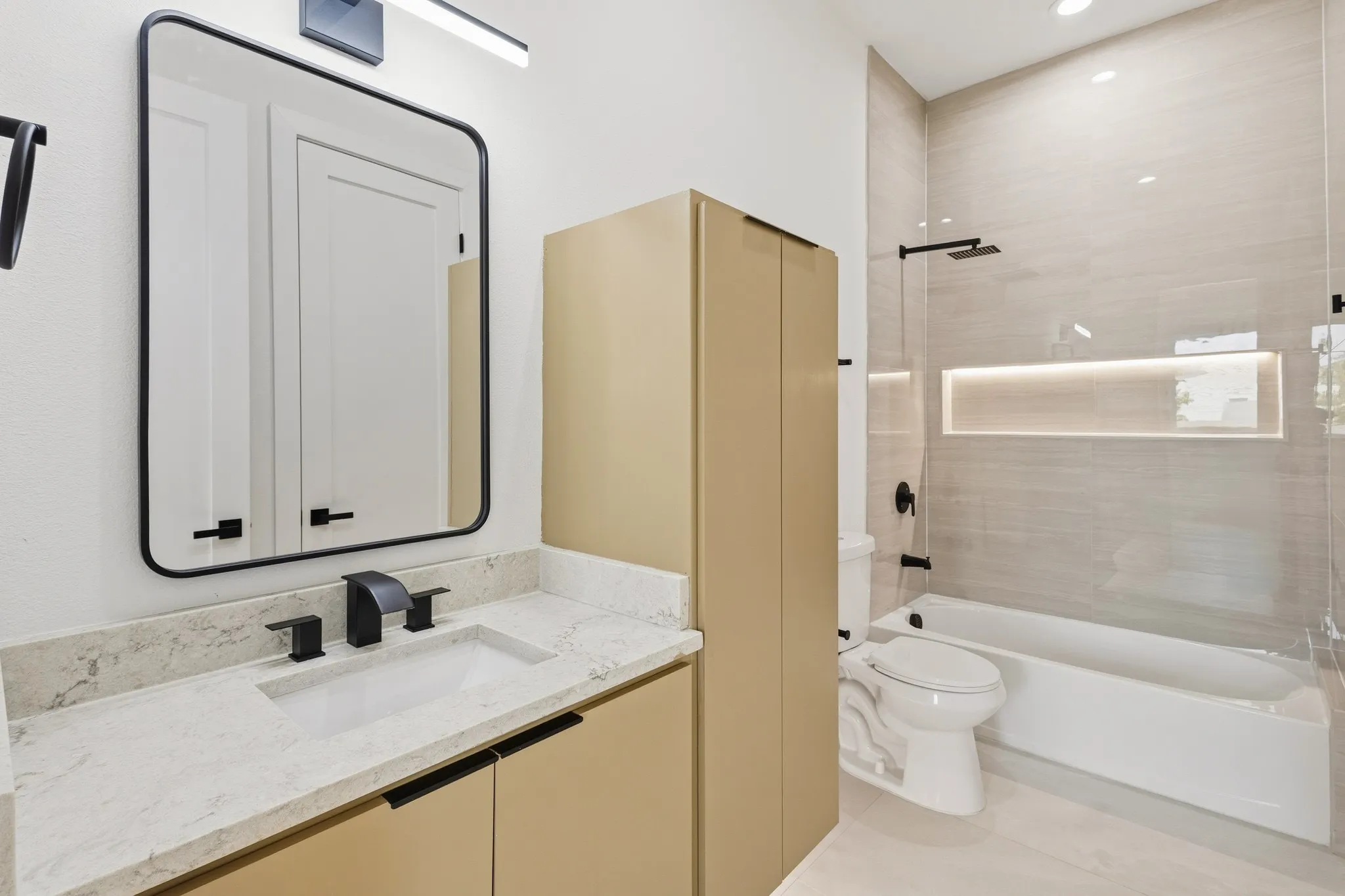 Single Family Residence For Sale in Dallas County , 1507 Dennison Street, Dallas, Texas 75212, 5 Bedroom, 4 Bathroom, 2 Garage spaces, 3,545 Sqft, built in 2026, mls#21393929, Real Estate Agent in Dallas, Homes For Sale in Dallas county, Homes For Sale in Dallas, Realtor in Dallas Texas, Real Estate Brokerage Independent Realty Texas, Luminita Cordes Realtor