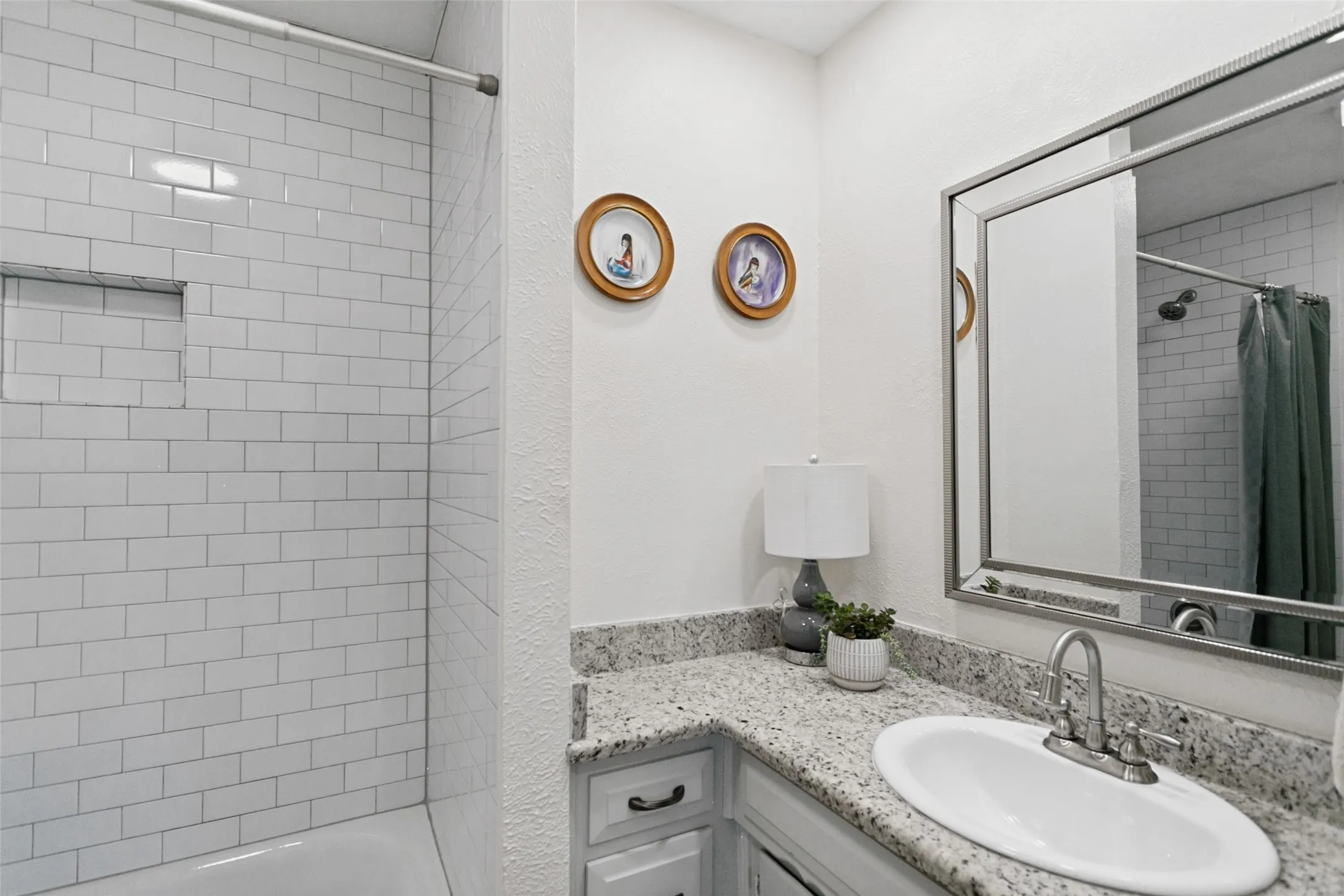 Single Family Residence For Sale in Collin County , 4416 Cleveland Drive, Plano, Texas 75093, 3 Bedroom, 2 Bathroom, 2 Garage spaces, 1,993 Sqft, built in 1979, mls#21393131, Real Estate Agent in Plano, Homes For Sale in Collin county, Homes For Sale in Plano, Realtor in Plano Texas, Real Estate Brokerage Independent Realty Texas, Luminita Cordes Realtor