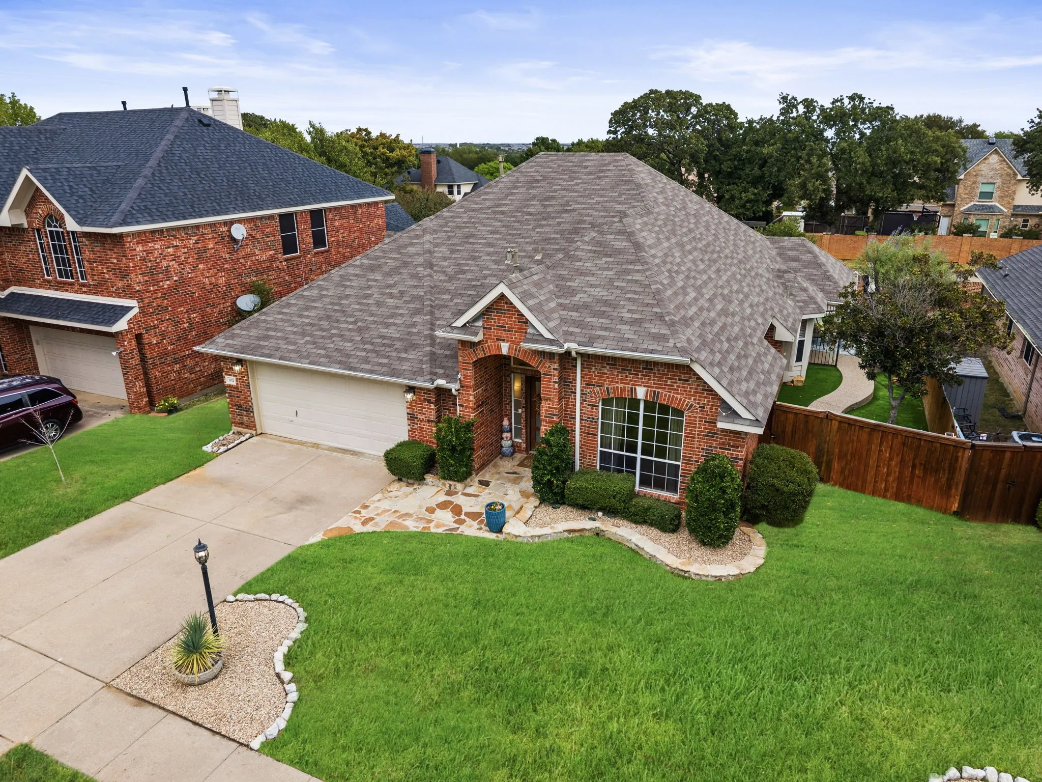 Single Family Residence For Sale in Denton County , 1112 Wentwood Drive, Corinth, Texas 76210, 4 Bedroom, 2 Bathroom, 2 Garage spaces, 2,150 Sqft, built in 2001, mls#21393908, Real Estate Agent in Corinth, Homes For Sale in Denton county, Homes For Sale in Corinth, Realtor in Corinth Texas, Real Estate Brokerage Independent Realty Texas, Luminita Cordes Realtor