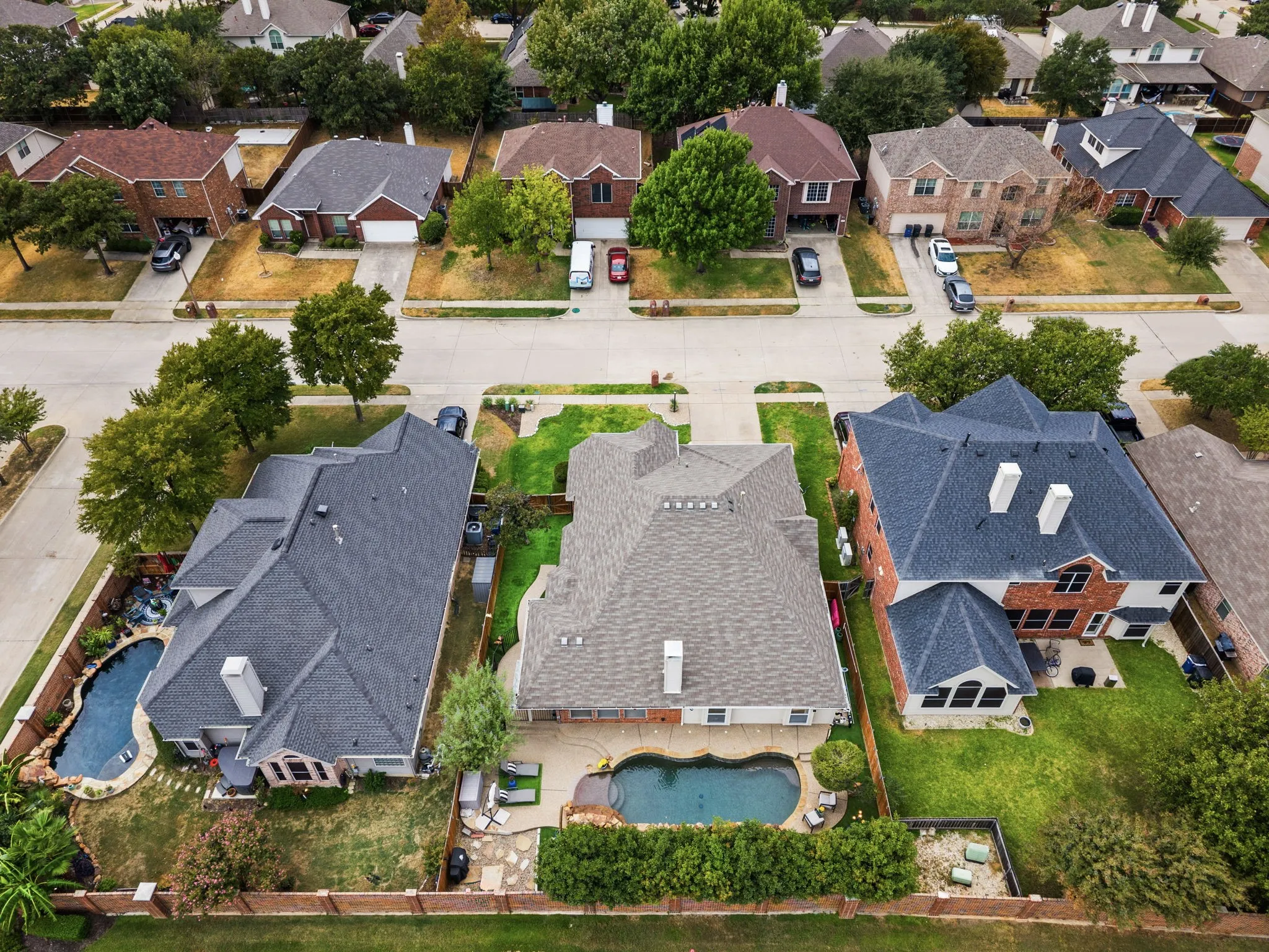 Single Family Residence For Sale in Denton County , 1112 Wentwood Drive, Corinth, Texas 76210, 4 Bedroom, 2 Bathroom, 2 Garage spaces, 2,150 Sqft, built in 2001, mls#21393908, Real Estate Agent in Corinth, Homes For Sale in Denton county, Homes For Sale in Corinth, Realtor in Corinth Texas, Real Estate Brokerage Independent Realty Texas, Luminita Cordes Realtor