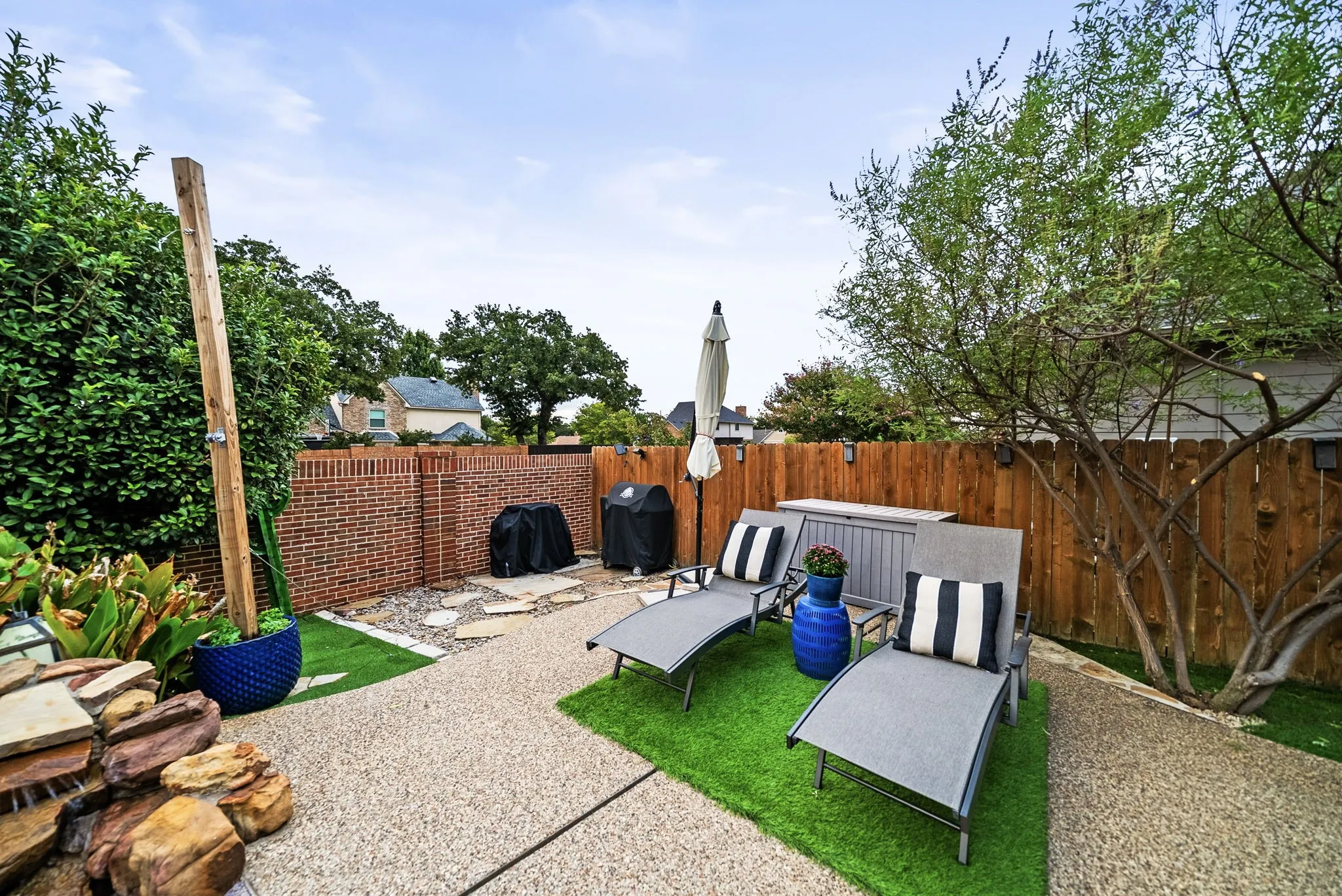 Single Family Residence For Sale in Denton County , 1112 Wentwood Drive, Corinth, Texas 76210, 4 Bedroom, 2 Bathroom, 2 Garage spaces, 2,150 Sqft, built in 2001, mls#21393908, Real Estate Agent in Corinth, Homes For Sale in Denton county, Homes For Sale in Corinth, Realtor in Corinth Texas, Real Estate Brokerage Independent Realty Texas, Luminita Cordes Realtor