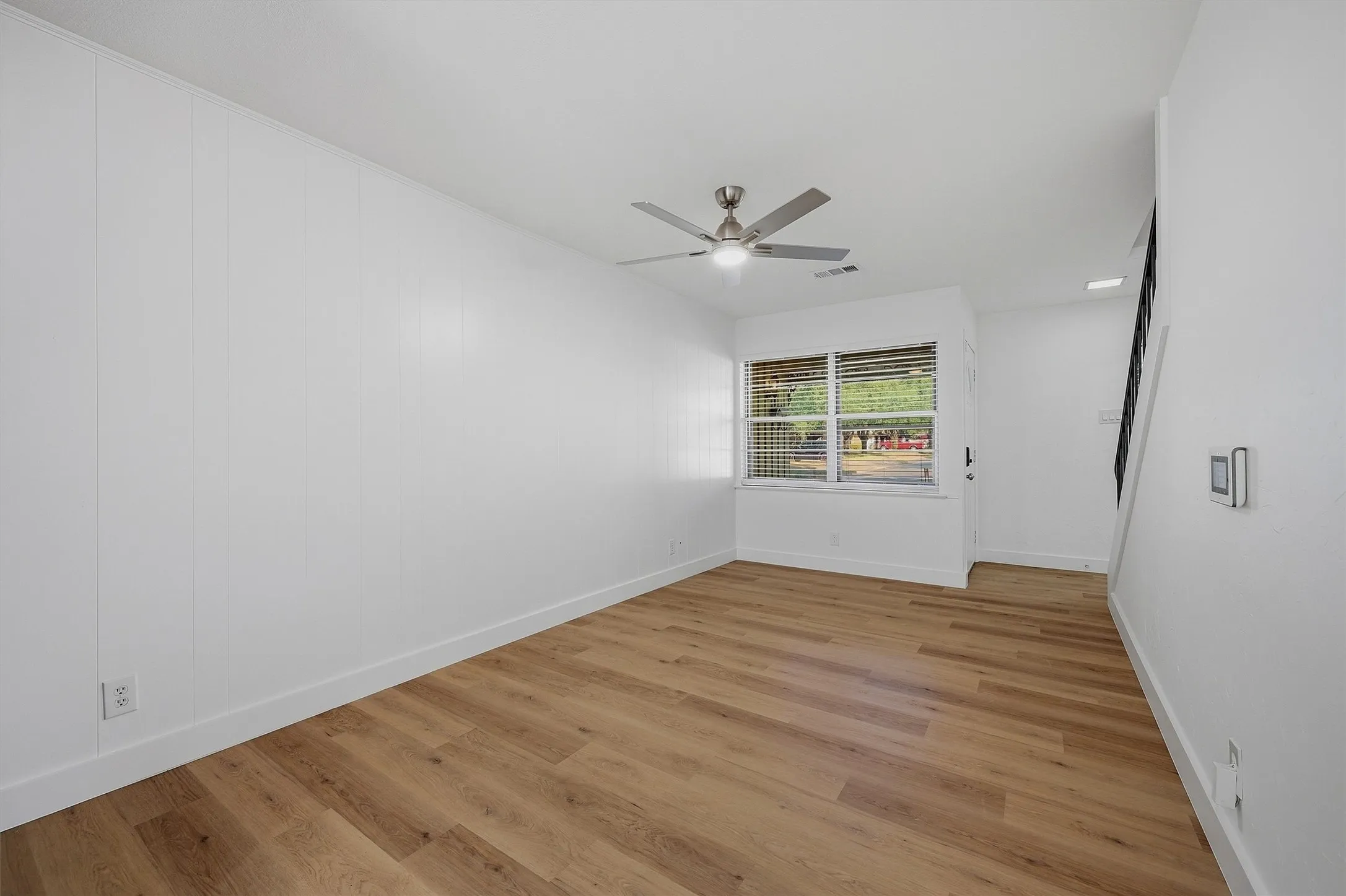Single Family Residence For Rent in Grayson County , 600 W Pelton Street, Sherman, Texas 75092, 4 Bedroom, 2 Bathroom, 2 Garage spaces, 1,676 Sqft, built in 1960, mls#21393804, Real Estate Agent in Sherman, Homes For Rent in Grayson county, Homes For Rent in Sherman, Realtor in Sherman Texas, Real Estate Brokerage Independent Realty Texas, Luminita Cordes Realtor