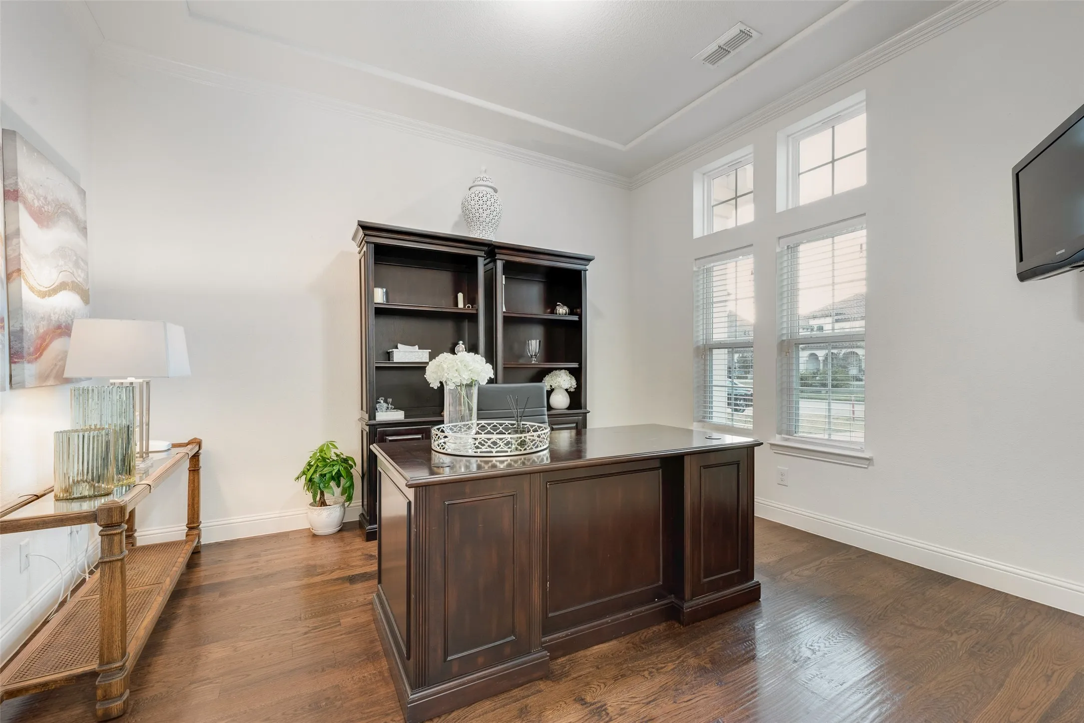 Single Family Residence For Sale in Collin County , 2408 Brisbane Lane, Plano, Texas 75075, 5 Bedroom, 5 Bathroom, 3 Garage spaces, 4,358 Sqft, built in 2015, mls#21388304, Real Estate Agent in Plano, Homes For Sale in Collin county, Homes For Sale in Plano, Realtor in Plano Texas, Real Estate Brokerage Independent Realty Texas, Luminita Cordes Realtor