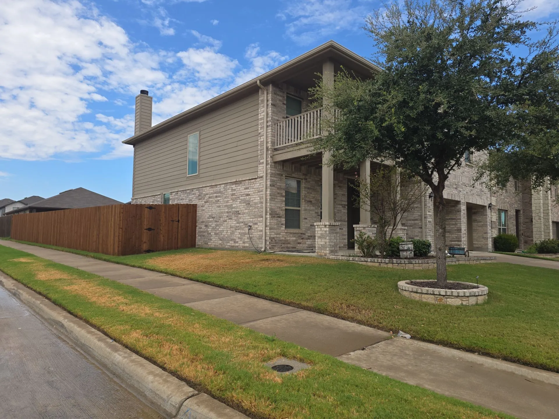 Single Family Residence For Rent in Tarrant County , 7601 Boat Wind Road, Fort Worth, Texas 76179, 3 Bedroom, 3 Bathroom, 2 Garage spaces, 2,773 Sqft, built in 2017, mls#21394129, Real Estate Agent in Fort Worth, Homes For Rent in Tarrant county, Homes For Rent in Fort Worth, Realtor in Fort Worth Texas, Real Estate Brokerage Independent Realty Texas, Luminita Cordes Realtor