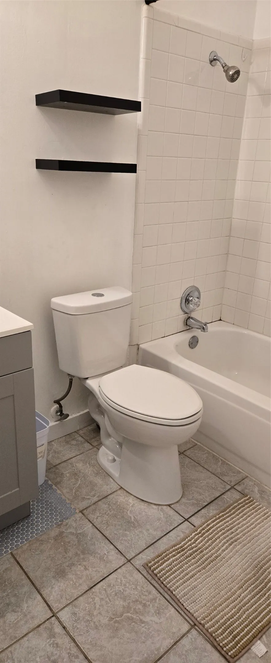 Single Family Residence For Rent in Collin County , 6941 Hickory Creek, Plano, Texas 75023, 3 Bedroom, 2 Bathroom, 2 Garage spaces, 1,612 Sqft, built in 1991, mls#21394139, Real Estate Agent in Plano, Homes For Rent in Collin county, Homes For Rent in Plano, Realtor in Plano Texas, Real Estate Brokerage Independent Realty Texas, Luminita Cordes Realtor