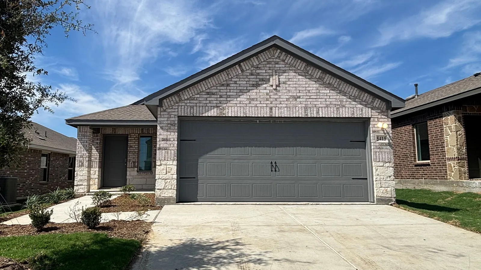 Single Family Residence For Sale in Kaufman County , 5415 Cormorant Grove, Crandall, Texas 75114, 3 Bedroom, 2 Bathroom, 2 Garage spaces, 1,335 Sqft, built in 2026, mls#21394140, Real Estate Agent in Crandall, Homes For Sale in Kaufman county, Homes For Sale in Crandall, Realtor in Crandall Texas, Real Estate Brokerage Independent Realty Texas, Luminita Cordes Realtor