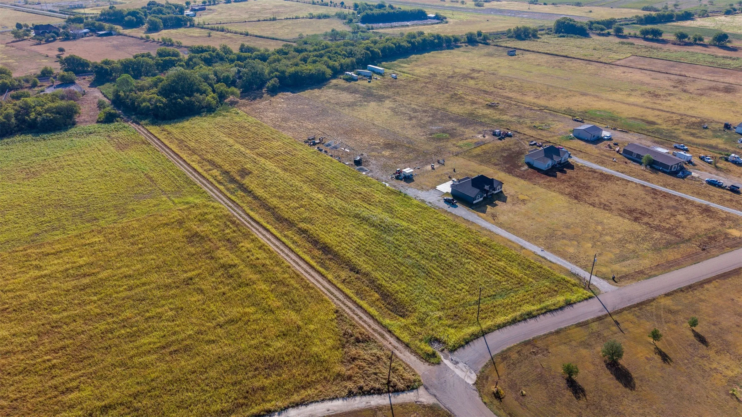 Unimproved Land For Sale in Johnson County , 4401 Fox Street, Cleburne, Texas 76033, 0, 0, Garage spaces, 0 Sqft, built in 0, mls#21393426, Real Estate Agent in Cleburne, Homes For Sale in Johnson county, Homes For Sale in Cleburne, Realtor in Cleburne Texas, Real Estate Brokerage Independent Realty Texas, Luminita Cordes Realtor