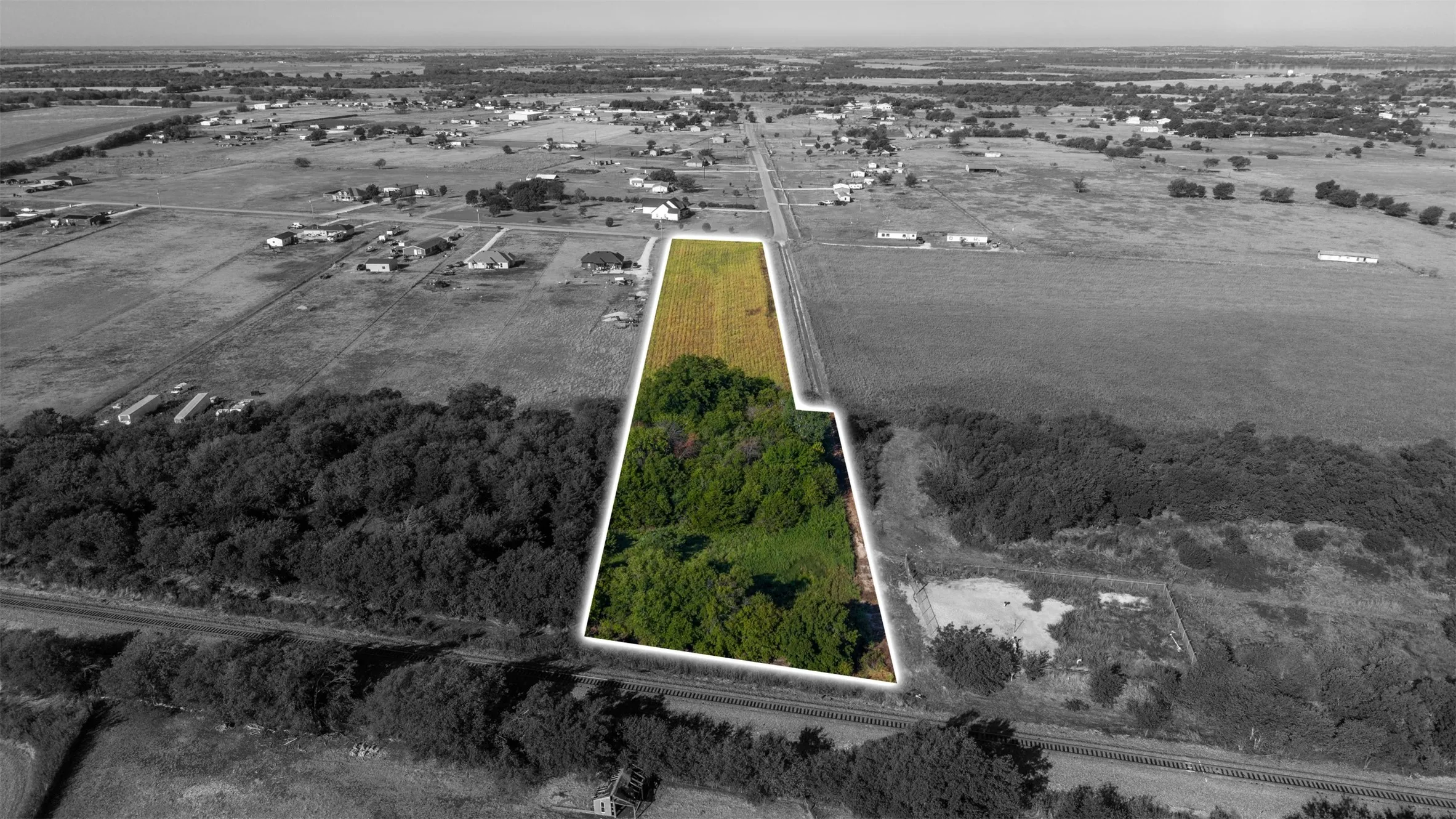 Unimproved Land For Sale in Johnson County , 4401 Fox Street, Cleburne, Texas 76033, 0, 0, Garage spaces, 0 Sqft, built in 0, mls#21393426, Real Estate Agent in Cleburne, Homes For Sale in Johnson county, Homes For Sale in Cleburne, Realtor in Cleburne Texas, Real Estate Brokerage Independent Realty Texas, Luminita Cordes Realtor