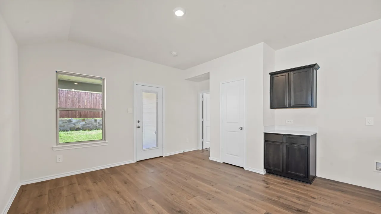 Single Family Residence For Sale in Kaufman County , 5407 Cormorant Grove, Crandall, Texas 75114, 3 Bedroom, 2 Bathroom, 2 Garage spaces, 1,442 Sqft, built in 2026, mls#21394150, Real Estate Agent in Crandall, Homes For Sale in Kaufman county, Homes For Sale in Crandall, Realtor in Crandall Texas, Real Estate Brokerage Independent Realty Texas, Luminita Cordes Realtor