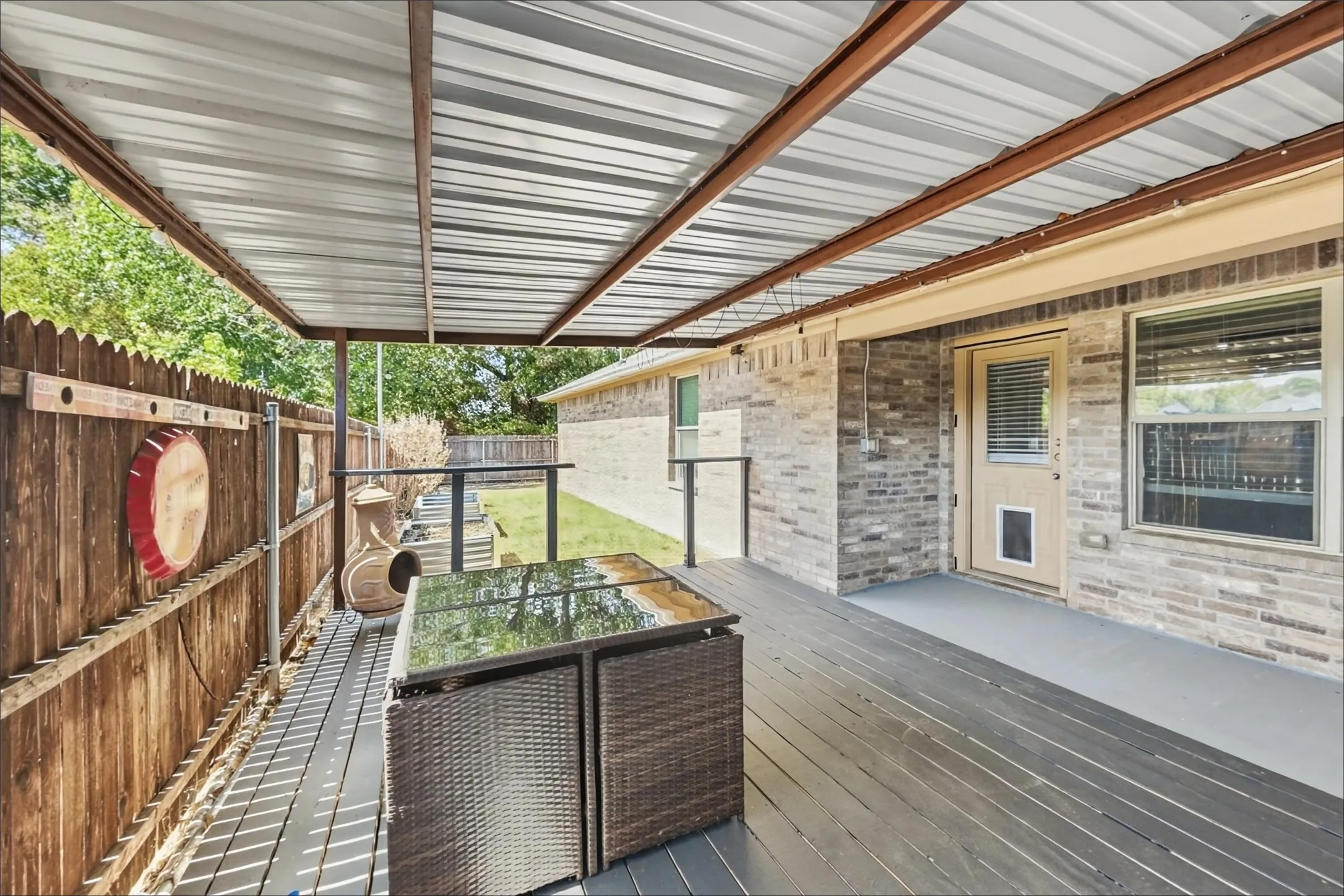 Single Family Residence For Rent in Tarrant County , 733 River Hill Lane, Fort Worth, Texas 76114, 3 Bedroom, 2 Bathroom, 1 Garage spaces, 1,421 Sqft, built in 2016, mls#21394158, Real Estate Agent in Fort Worth, Homes For Rent in Tarrant county, Homes For Rent in Fort Worth, Realtor in Fort Worth Texas, Real Estate Brokerage Independent Realty Texas, Luminita Cordes Realtor