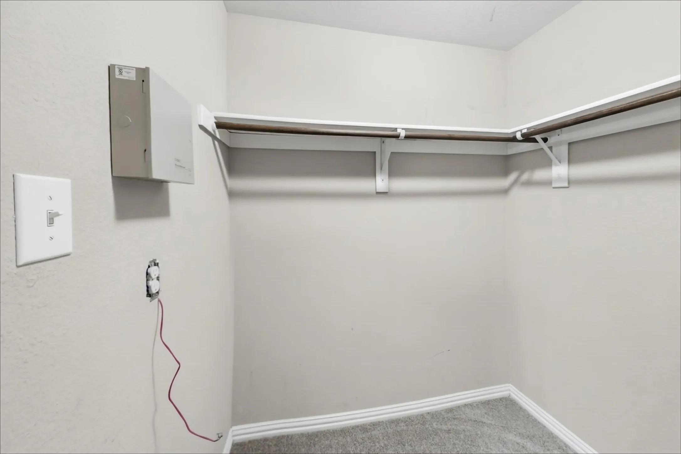 Single Family Residence For Rent in Tarrant County , 733 River Hill Lane, Fort Worth, Texas 76114, 3 Bedroom, 2 Bathroom, 1 Garage spaces, 1,421 Sqft, built in 2016, mls#21394158, Real Estate Agent in Fort Worth, Homes For Rent in Tarrant county, Homes For Rent in Fort Worth, Realtor in Fort Worth Texas, Real Estate Brokerage Independent Realty Texas, Luminita Cordes Realtor