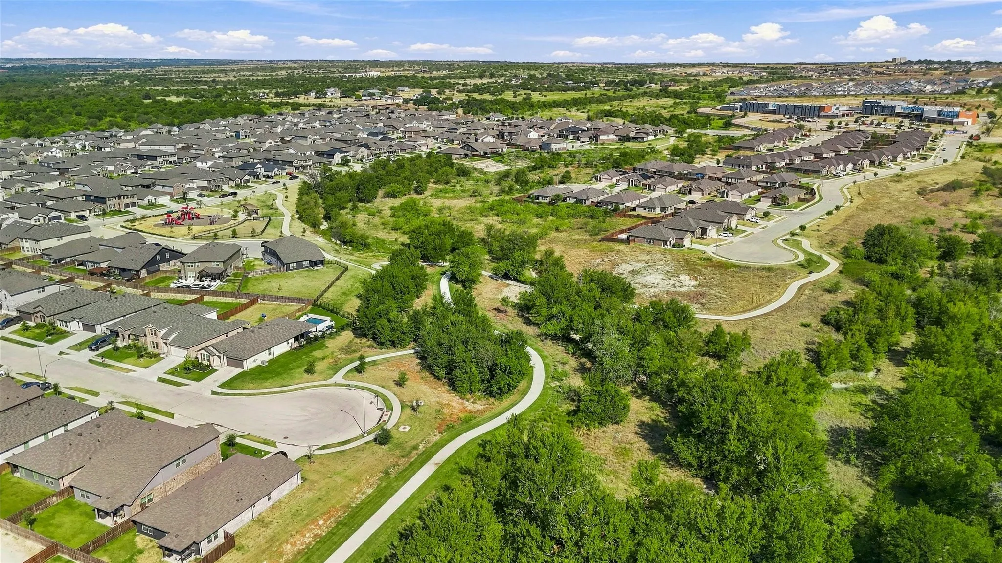 Single Family Residence For Sale in Tarrant County , 3109 Spotted Fawn Drive, Fort Worth, Texas 76108, 3 Bedroom, 3 Bathroom, 2 Garage spaces, 2,600 Sqft, built in 2019, mls#21392959, Real Estate Agent in Fort Worth, Homes For Sale in Tarrant county, Homes For Sale in Fort Worth, Realtor in Fort Worth Texas, Real Estate Brokerage Independent Realty Texas, Luminita Cordes Realtor