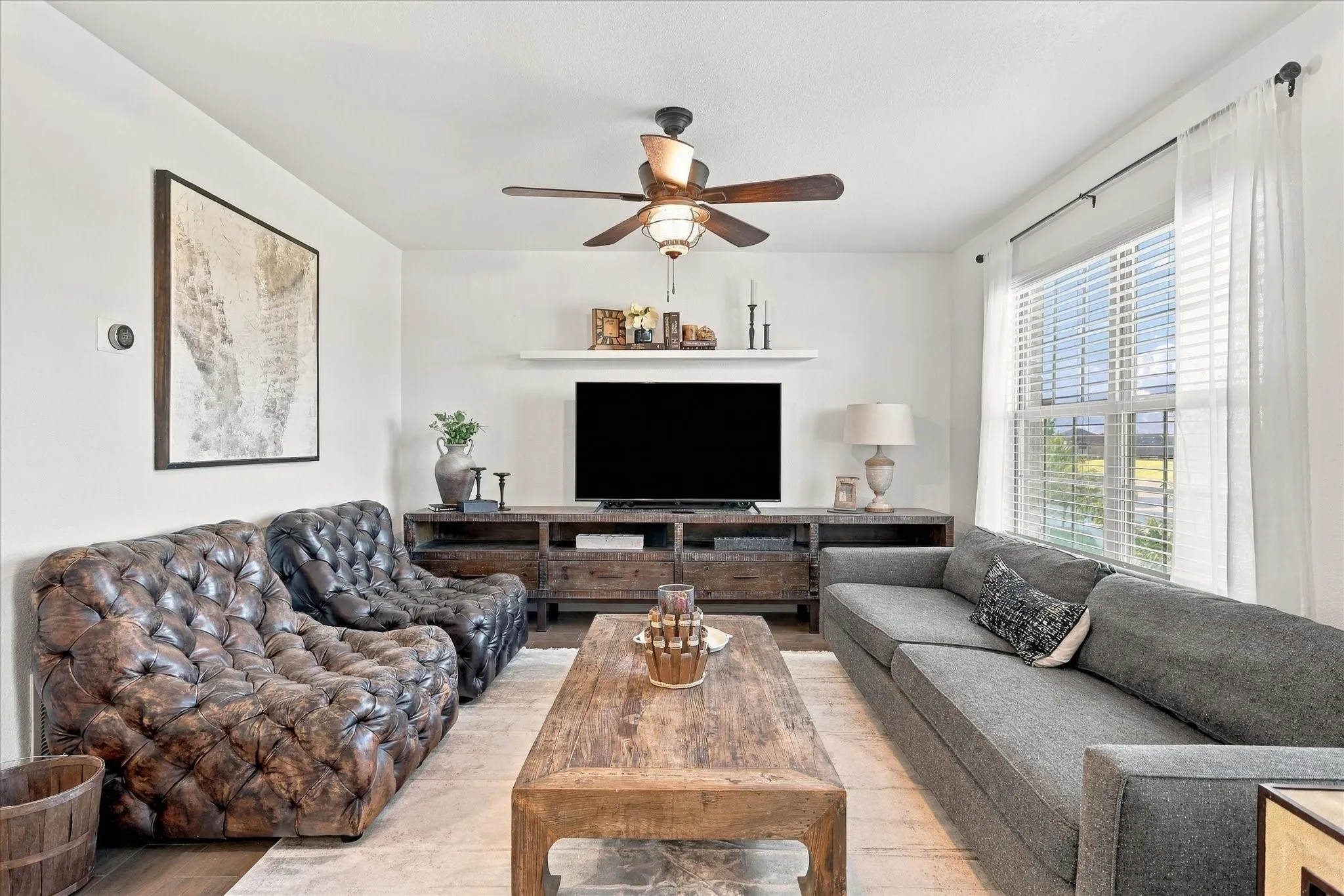Single Family Residence For Sale in Tarrant County , 3109 Spotted Fawn Drive, Fort Worth, Texas 76108, 3 Bedroom, 3 Bathroom, 2 Garage spaces, 2,600 Sqft, built in 2019, mls#21392959, Real Estate Agent in Fort Worth, Homes For Sale in Tarrant county, Homes For Sale in Fort Worth, Realtor in Fort Worth Texas, Real Estate Brokerage Independent Realty Texas, Luminita Cordes Realtor