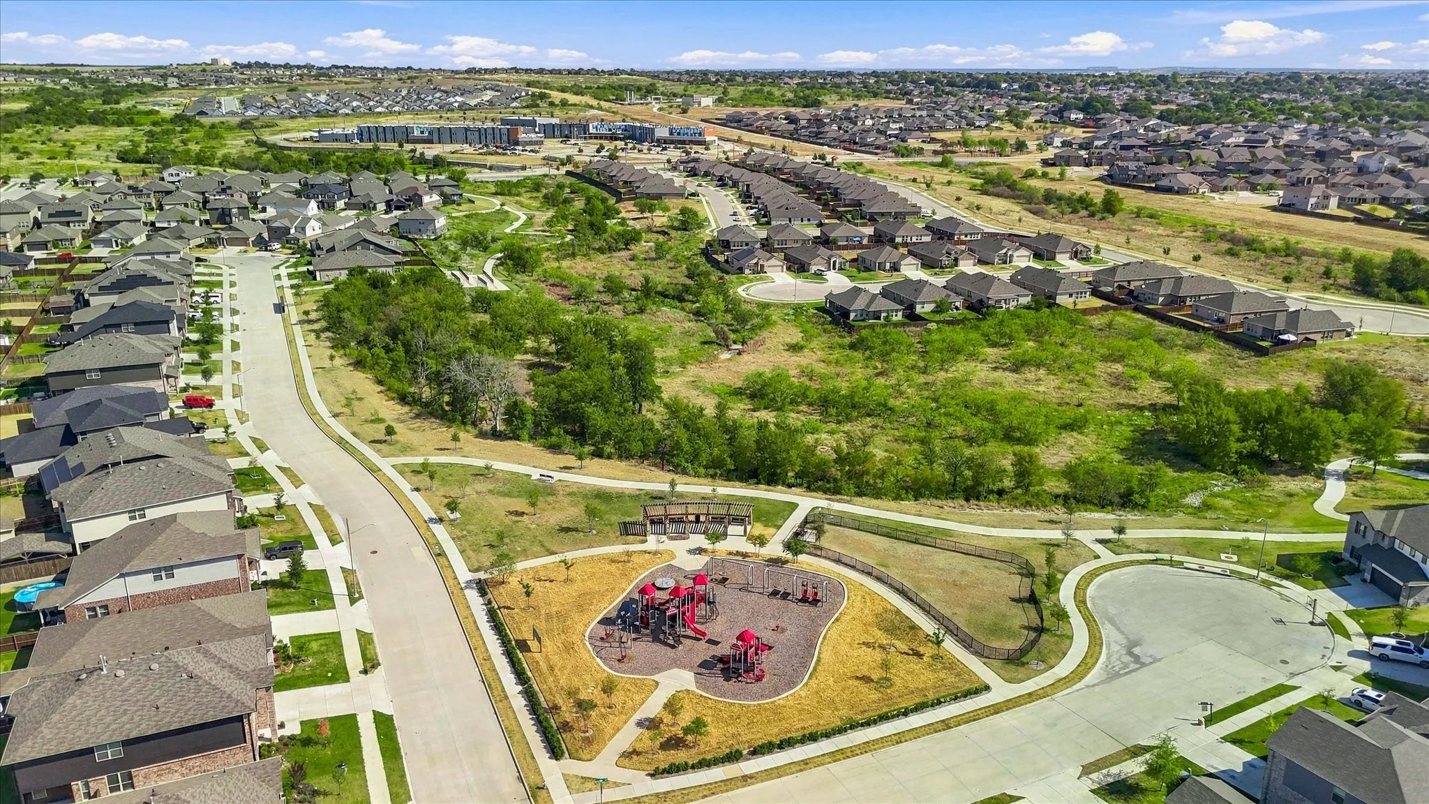 Single Family Residence For Sale in Tarrant County , 3109 Spotted Fawn Drive, Fort Worth, Texas 76108, 3 Bedroom, 3 Bathroom, 2 Garage spaces, 2,600 Sqft, built in 2019, mls#21392959, Real Estate Agent in Fort Worth, Homes For Sale in Tarrant county, Homes For Sale in Fort Worth, Realtor in Fort Worth Texas, Real Estate Brokerage Independent Realty Texas, Luminita Cordes Realtor