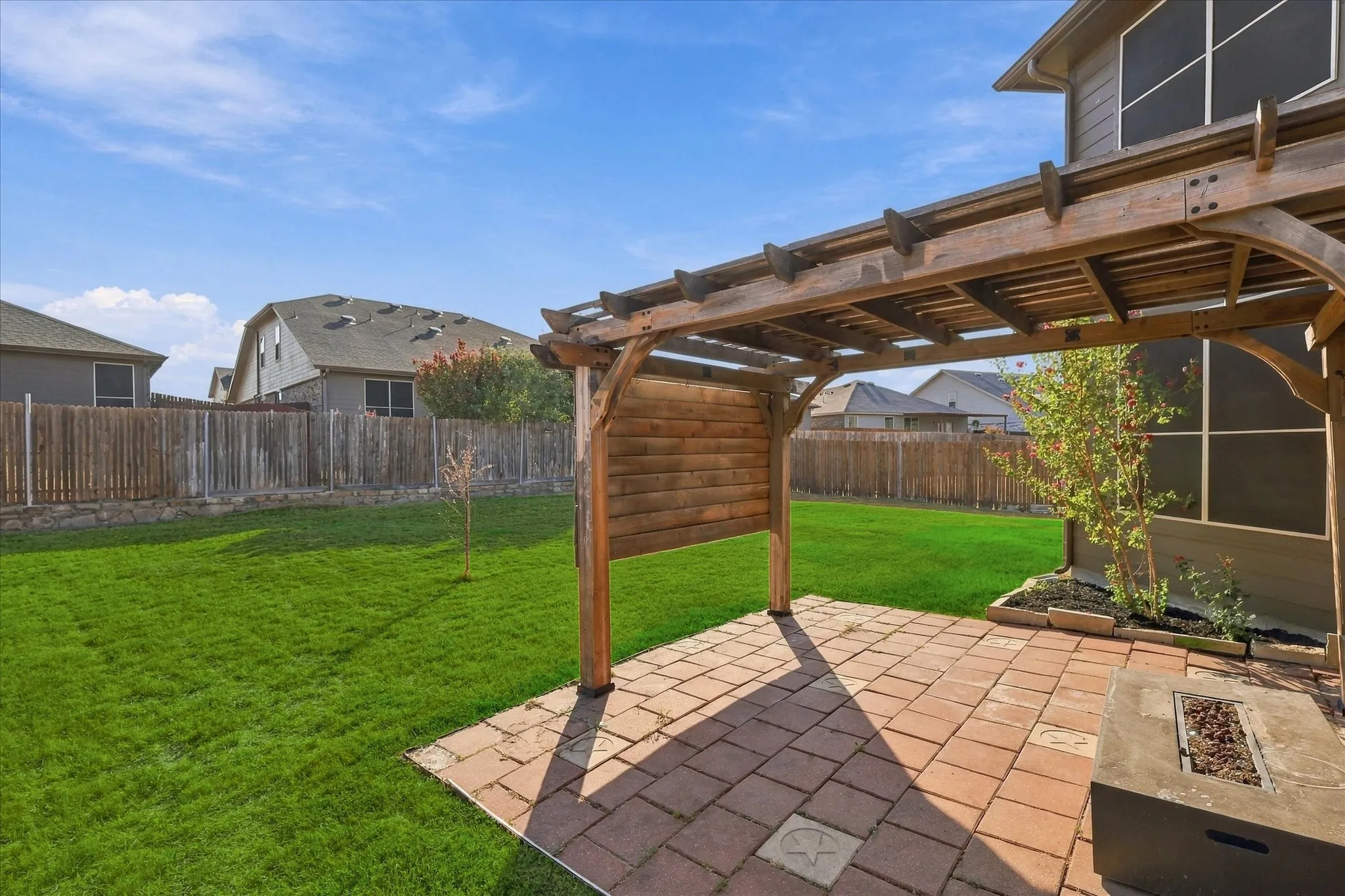 Single Family Residence For Sale in Tarrant County , 3109 Spotted Fawn Drive, Fort Worth, Texas 76108, 3 Bedroom, 3 Bathroom, 2 Garage spaces, 2,600 Sqft, built in 2019, mls#21392959, Real Estate Agent in Fort Worth, Homes For Sale in Tarrant county, Homes For Sale in Fort Worth, Realtor in Fort Worth Texas, Real Estate Brokerage Independent Realty Texas, Luminita Cordes Realtor