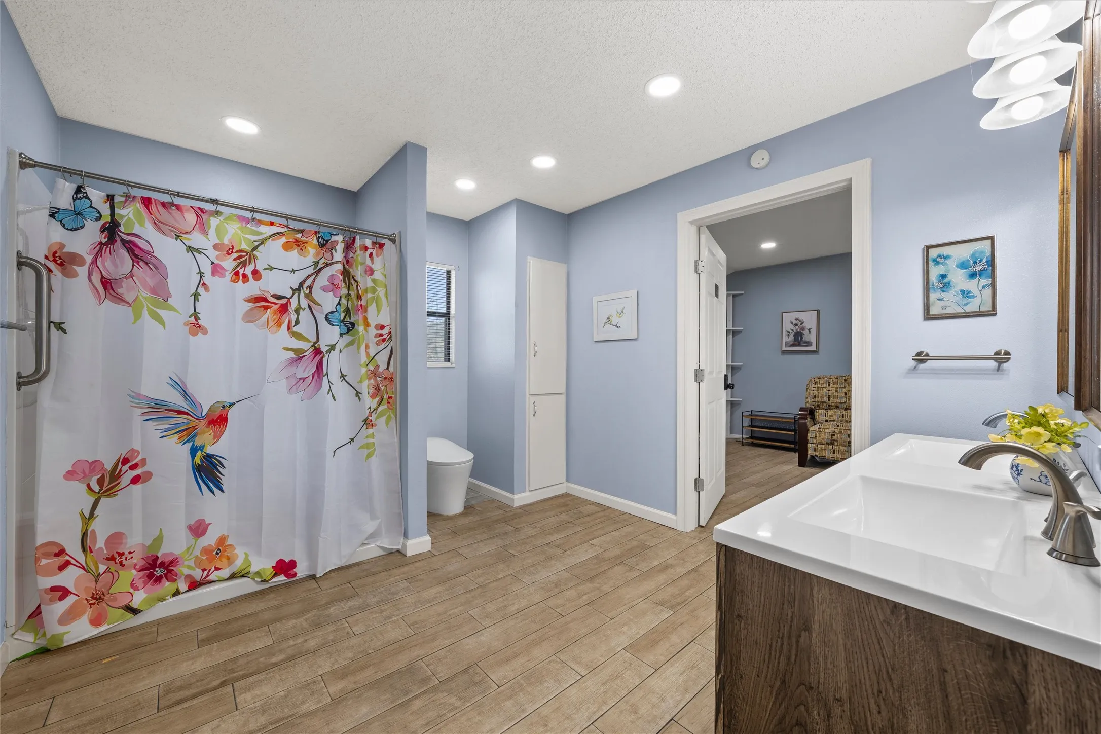 Single Family Residence For Sale in Limestone County , 112 Lcr 752b, Groesbeck, Texas 76642, 5 Bedroom, 3 Bathroom, Garage spaces, 3,735 Sqft, built in 1990, mls#21389766, Real Estate Agent in Groesbeck, Homes For Sale in Limestone county, Homes For Sale in Groesbeck, Realtor in Groesbeck Texas, Real Estate Brokerage Independent Realty Texas, Luminita Cordes Realtor