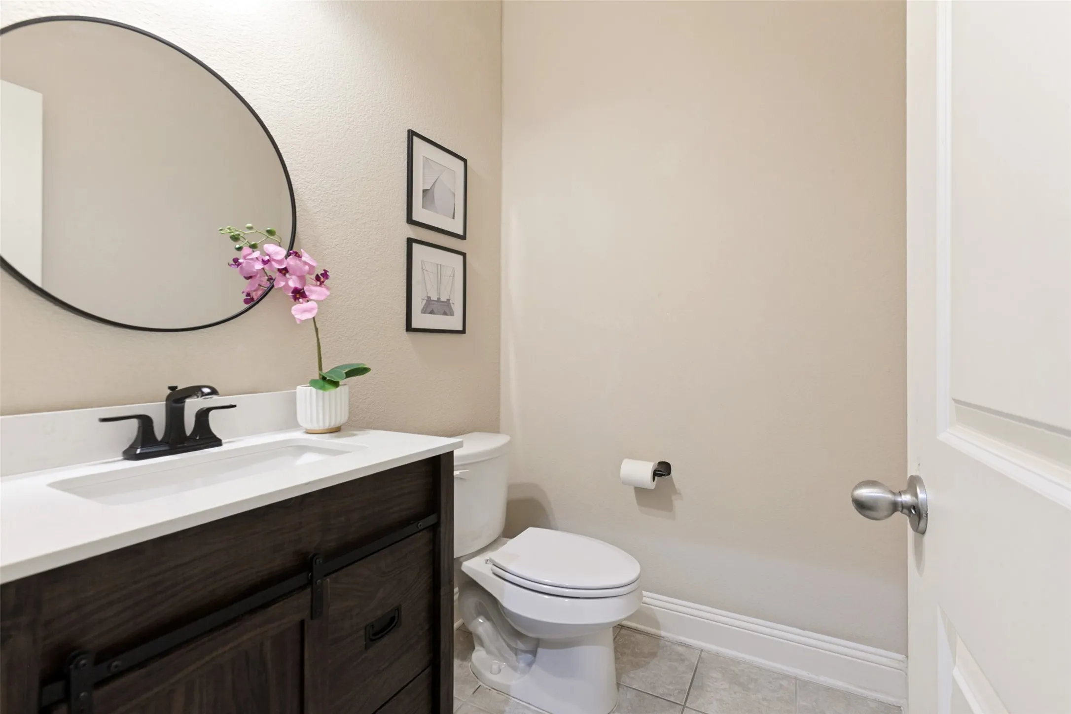 Single Family Residence For Sale in Dallas County , 2124 Meridian Way, Richardson, Texas 75080, 4 Bedroom, 3 Bathroom, 3 Garage spaces, 2,896 Sqft, built in 2013, mls#21388280, Real Estate Agent in Richardson, Homes For Sale in Dallas county, Homes For Sale in Richardson, Realtor in Richardson Texas, Real Estate Brokerage Independent Realty Texas, Luminita Cordes Realtor