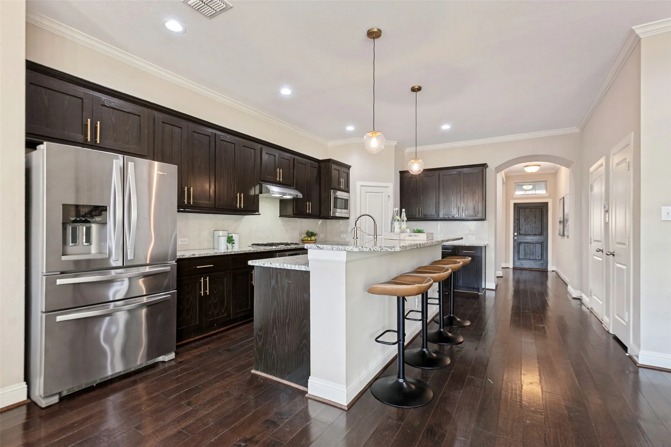 Single Family Residence For Sale in Dallas County , 2124 Meridian Way, Richardson, Texas 75080, 4 Bedroom, 3 Bathroom, 3 Garage spaces, 2,896 Sqft, built in 2013, mls#21388280, Real Estate Agent in Richardson, Homes For Sale in Dallas county, Homes For Sale in Richardson, Realtor in Richardson Texas, Real Estate Brokerage Independent Realty Texas, Luminita Cordes Realtor