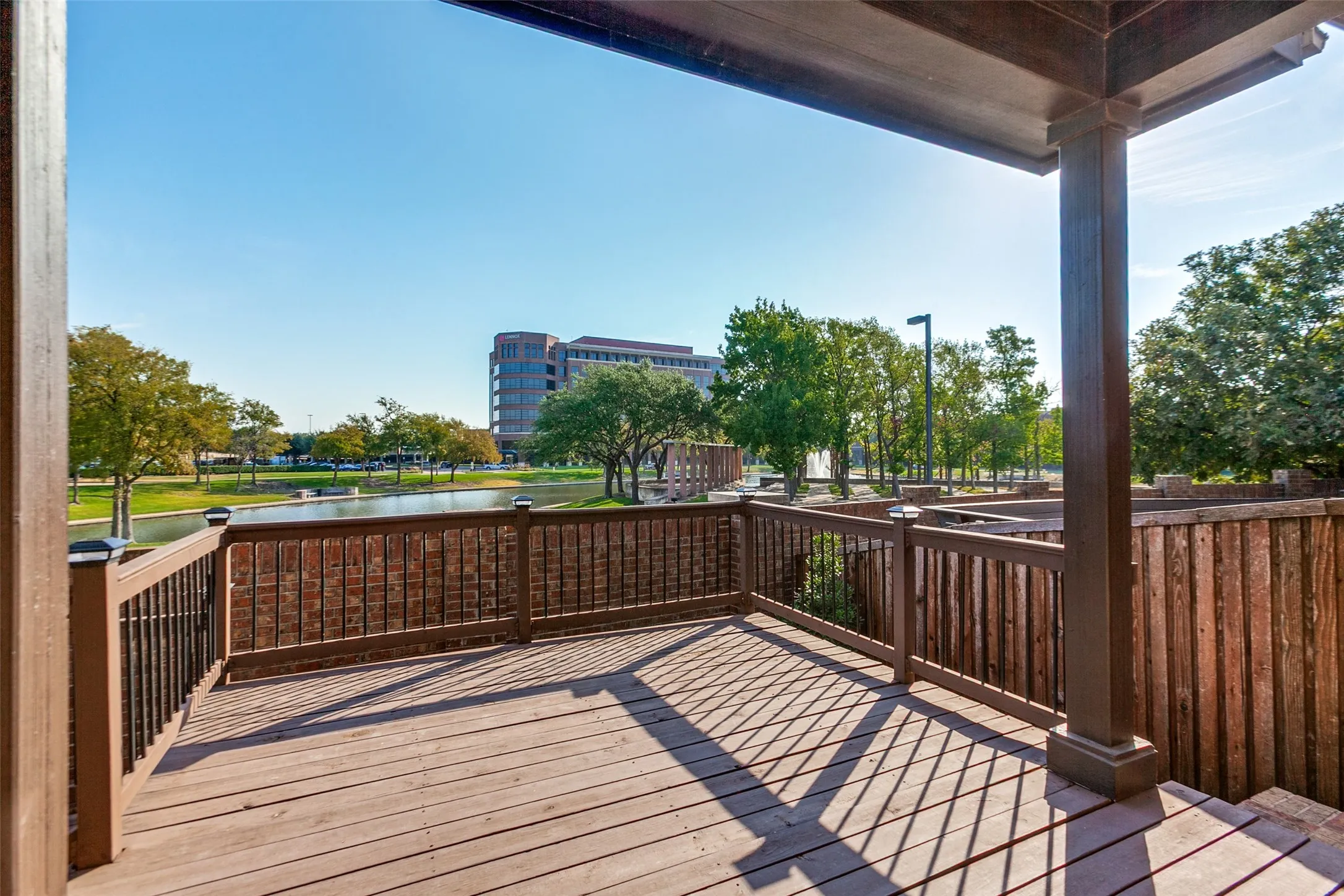 Single Family Residence For Sale in Dallas County , 2124 Meridian Way, Richardson, Texas 75080, 4 Bedroom, 3 Bathroom, 3 Garage spaces, 2,896 Sqft, built in 2013, mls#21388280, Real Estate Agent in Richardson, Homes For Sale in Dallas county, Homes For Sale in Richardson, Realtor in Richardson Texas, Real Estate Brokerage Independent Realty Texas, Luminita Cordes Realtor