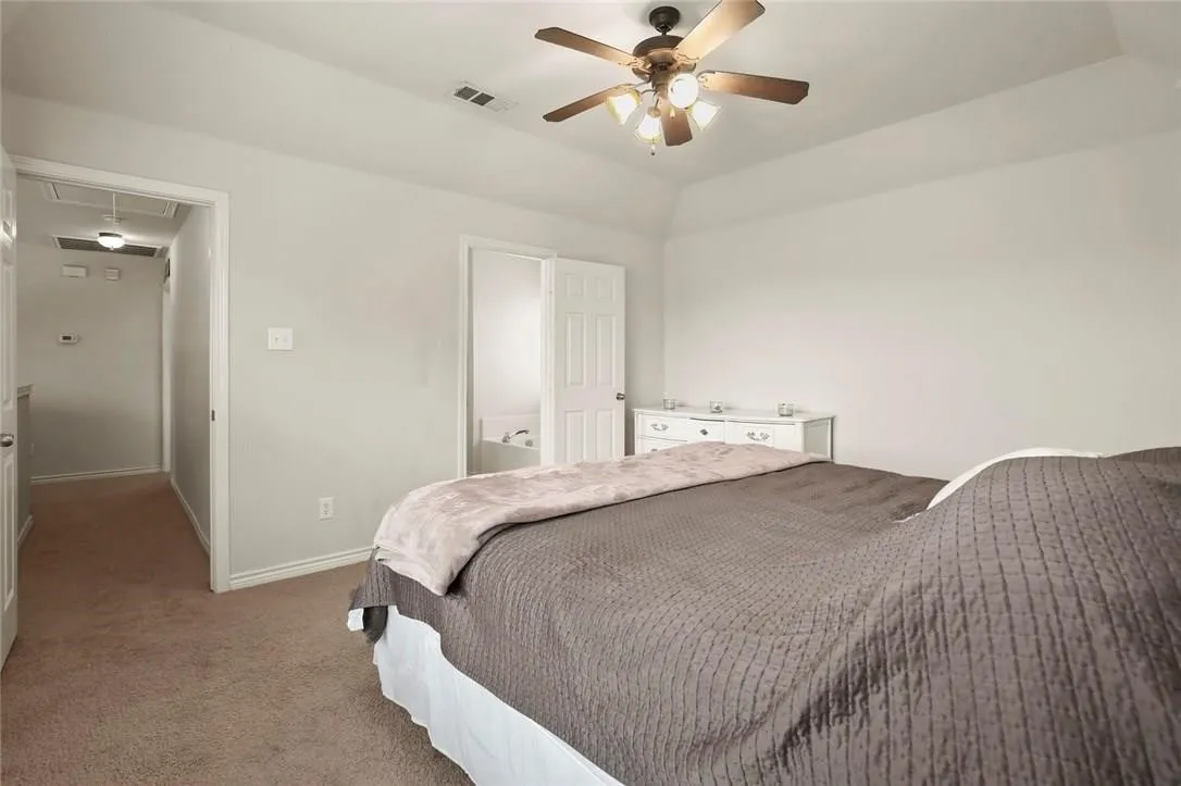 Single Family Residence For Rent in Denton County , 234 Pecos Trail, Cross Roads, Texas 76227, 3 Bedroom, 3 Bathroom, 2 Garage spaces, 1,804 Sqft, built in 2006, mls#21391773, Real Estate Agent in Cross Roads, Homes For Rent in Denton county, Homes For Rent in Cross Roads, Realtor in Cross Roads Texas, Real Estate Brokerage Independent Realty Texas, Luminita Cordes Realtor