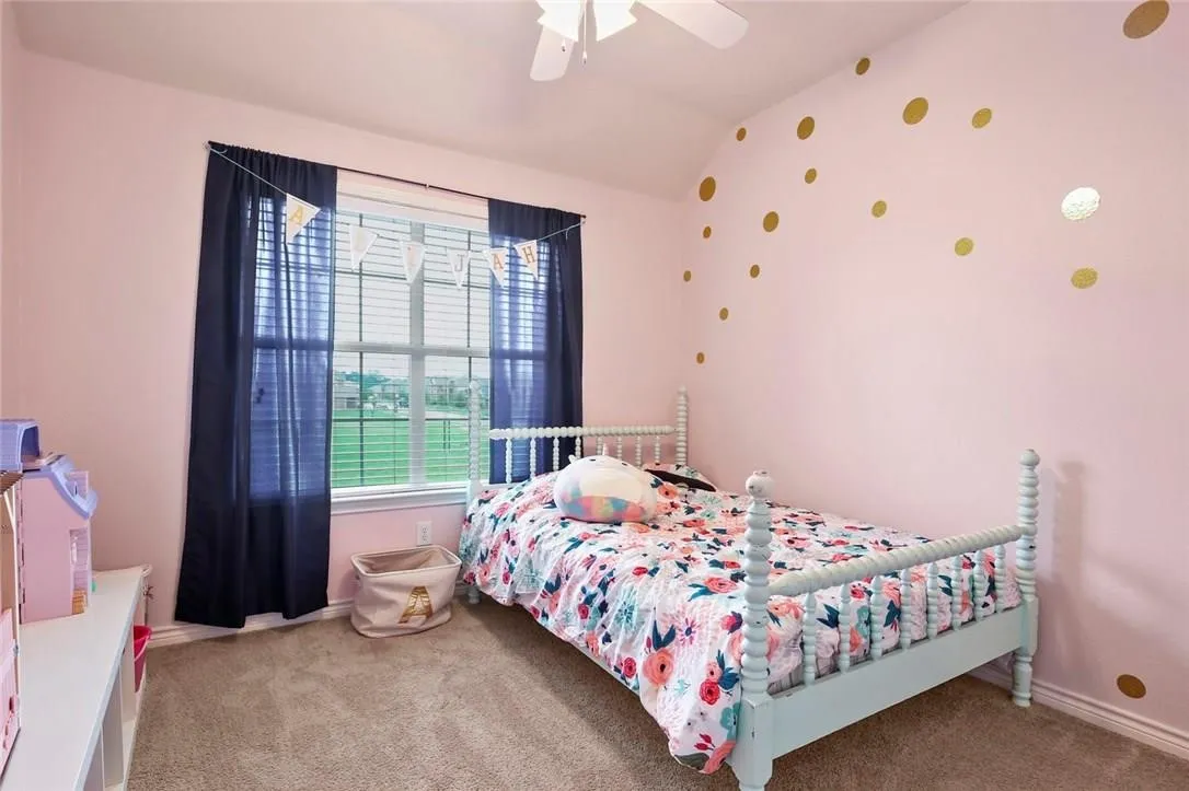 Single Family Residence For Rent in Denton County , 234 Pecos Trail, Cross Roads, Texas 76227, 3 Bedroom, 3 Bathroom, 2 Garage spaces, 1,804 Sqft, built in 2006, mls#21391773, Real Estate Agent in Cross Roads, Homes For Rent in Denton county, Homes For Rent in Cross Roads, Realtor in Cross Roads Texas, Real Estate Brokerage Independent Realty Texas, Luminita Cordes Realtor