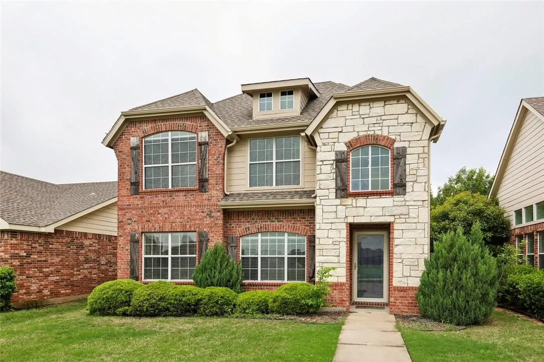 Single Family Residence For Rent in Denton County , 234 Pecos Trail, Cross Roads, Texas 76227, 3 Bedroom, 3 Bathroom, 2 Garage spaces, 1,804 Sqft, built in 2006, mls#21391773, Real Estate Agent in Cross Roads, Homes For Rent in Denton county, Homes For Rent in Cross Roads, Realtor in Cross Roads Texas, Real Estate Brokerage Independent Realty Texas, Luminita Cordes Realtor