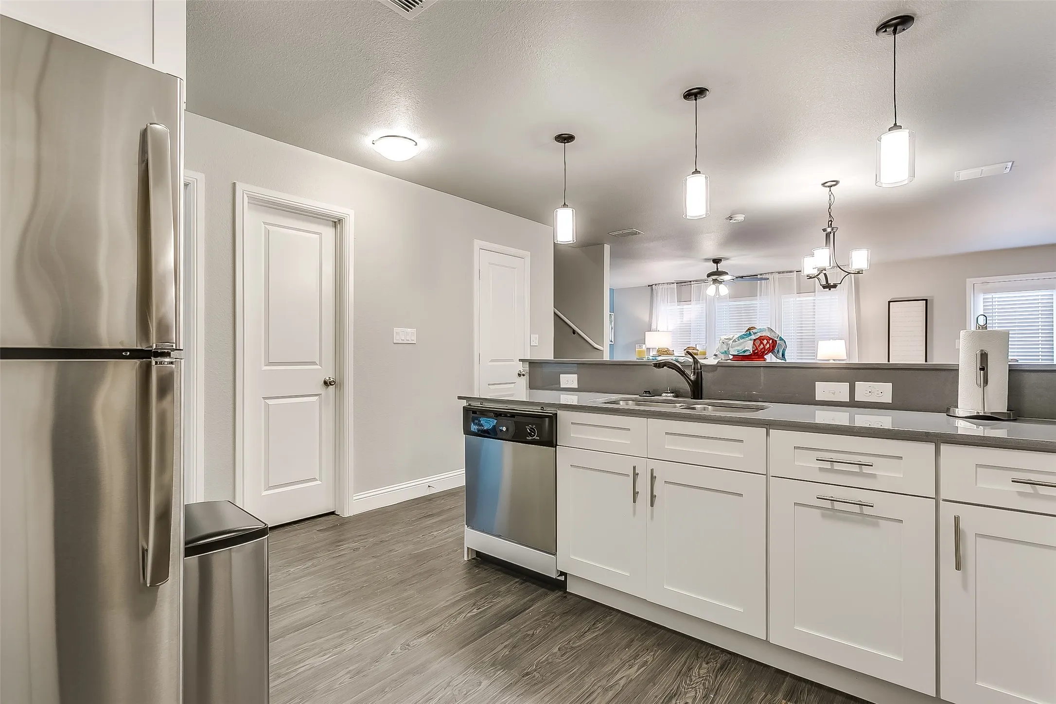 Duplex For Rent in Denton County , 3817 Huntington Drive, Denton, Texas 76209, 3 Bedroom, 3 Bathroom, 1 Garage spaces, 1,712 Sqft, built in 2020, mls#21390774, Real Estate Agent in Denton, Homes For Rent in Denton county, Homes For Rent in Denton, Realtor in Denton Texas, Real Estate Brokerage Independent Realty Texas, Luminita Cordes Realtor