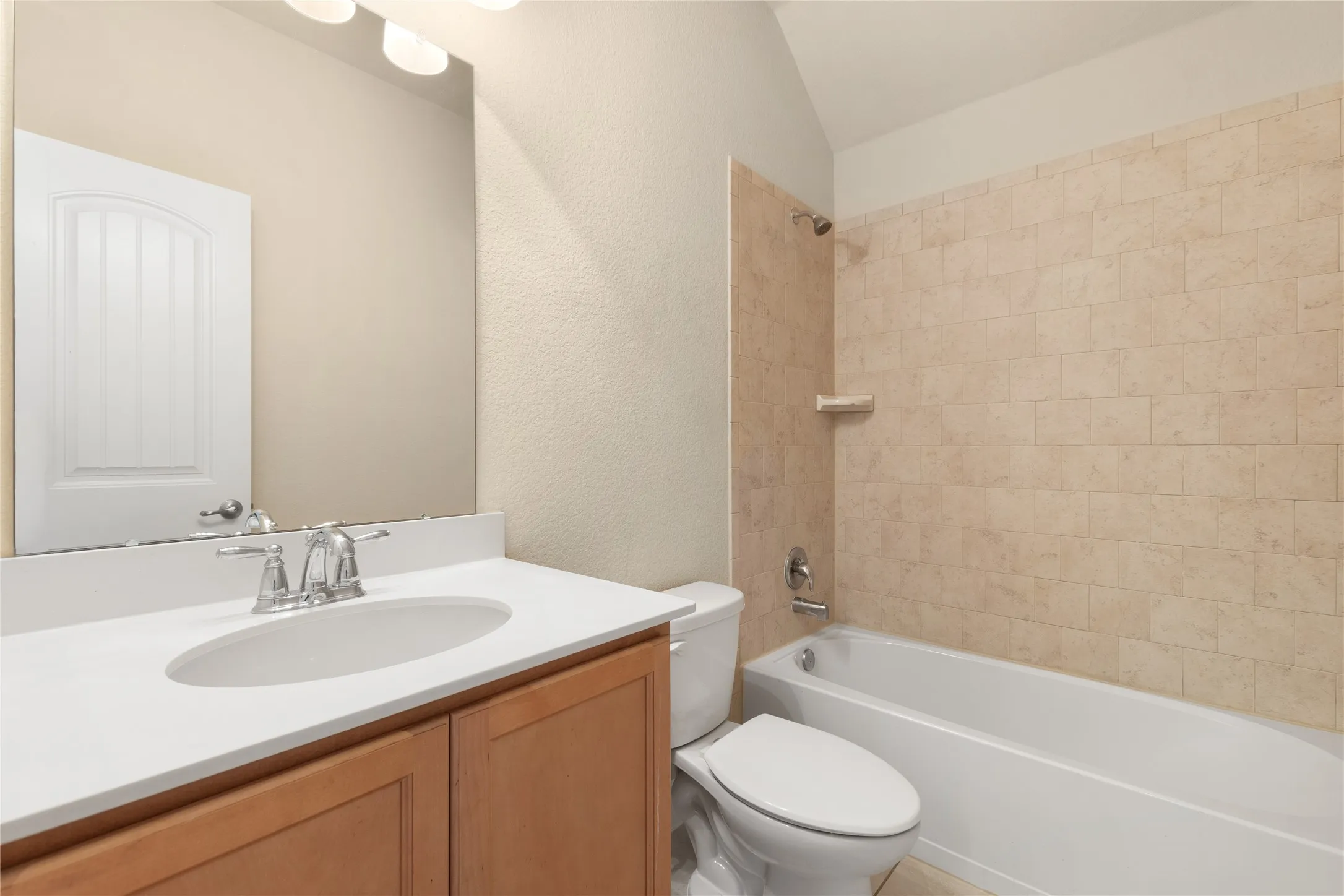 Single Family Residence For Rent in Denton County , 3816 Fordham Street, Frisco, Texas 75036, 3 Bedroom, 2 Bathroom, 2 Garage spaces, 1,768 Sqft, built in 2015, mls#21385843, Real Estate Agent in Frisco, Homes For Rent in Denton county, Homes For Rent in Frisco, Realtor in Frisco Texas, Real Estate Brokerage Independent Realty Texas, Luminita Cordes Realtor
