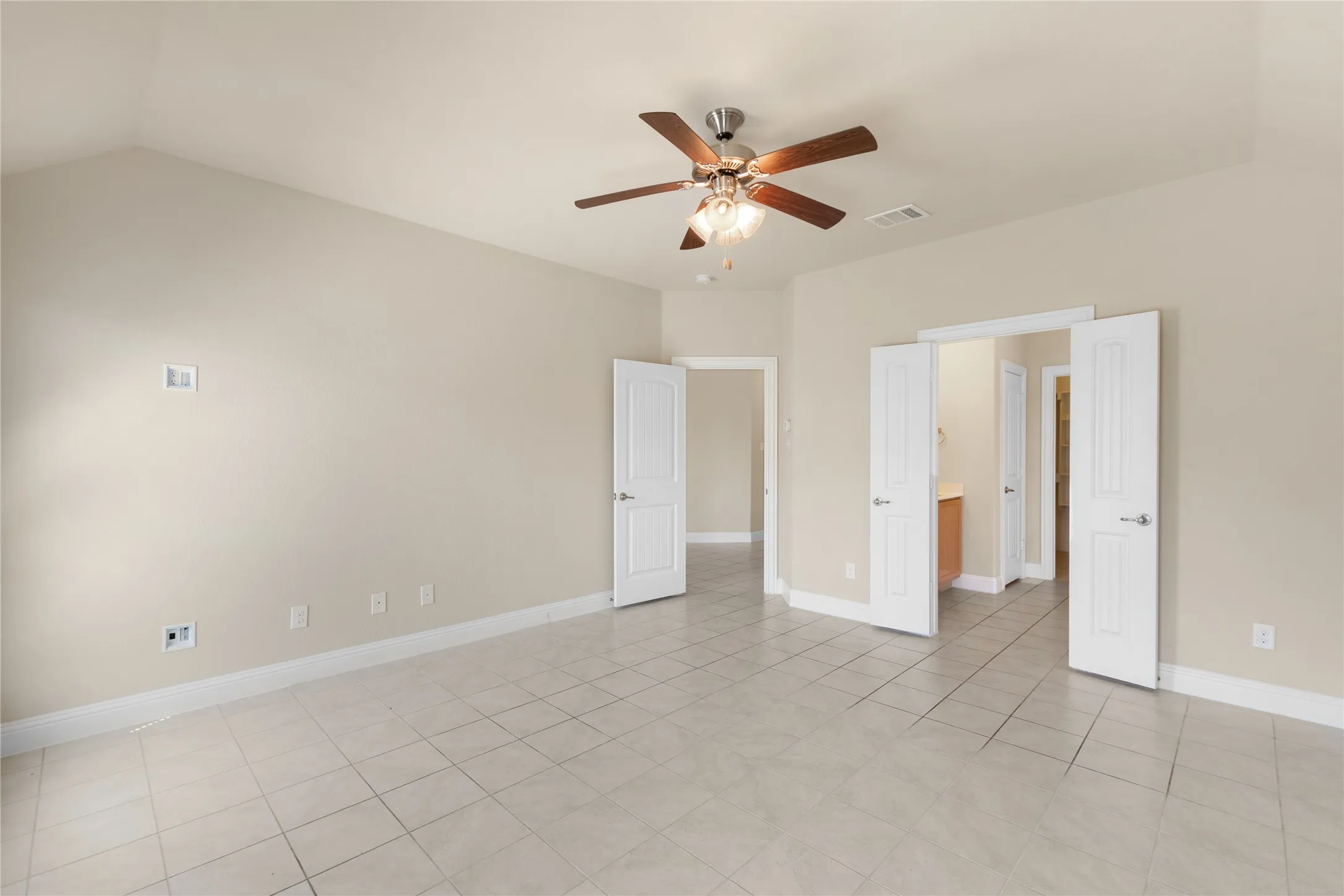 Single Family Residence For Rent in Denton County , 3816 Fordham Street, Frisco, Texas 75036, 3 Bedroom, 2 Bathroom, 2 Garage spaces, 1,768 Sqft, built in 2015, mls#21385843, Real Estate Agent in Frisco, Homes For Rent in Denton county, Homes For Rent in Frisco, Realtor in Frisco Texas, Real Estate Brokerage Independent Realty Texas, Luminita Cordes Realtor