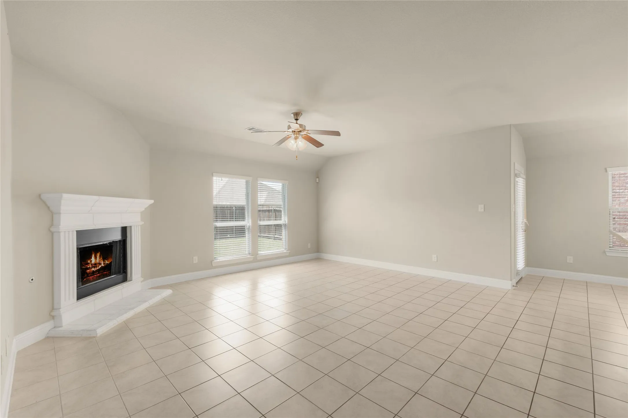 Single Family Residence For Rent in Denton County , 3816 Fordham Street, Frisco, Texas 75036, 3 Bedroom, 2 Bathroom, 2 Garage spaces, 1,768 Sqft, built in 2015, mls#21385843, Real Estate Agent in Frisco, Homes For Rent in Denton county, Homes For Rent in Frisco, Realtor in Frisco Texas, Real Estate Brokerage Independent Realty Texas, Luminita Cordes Realtor