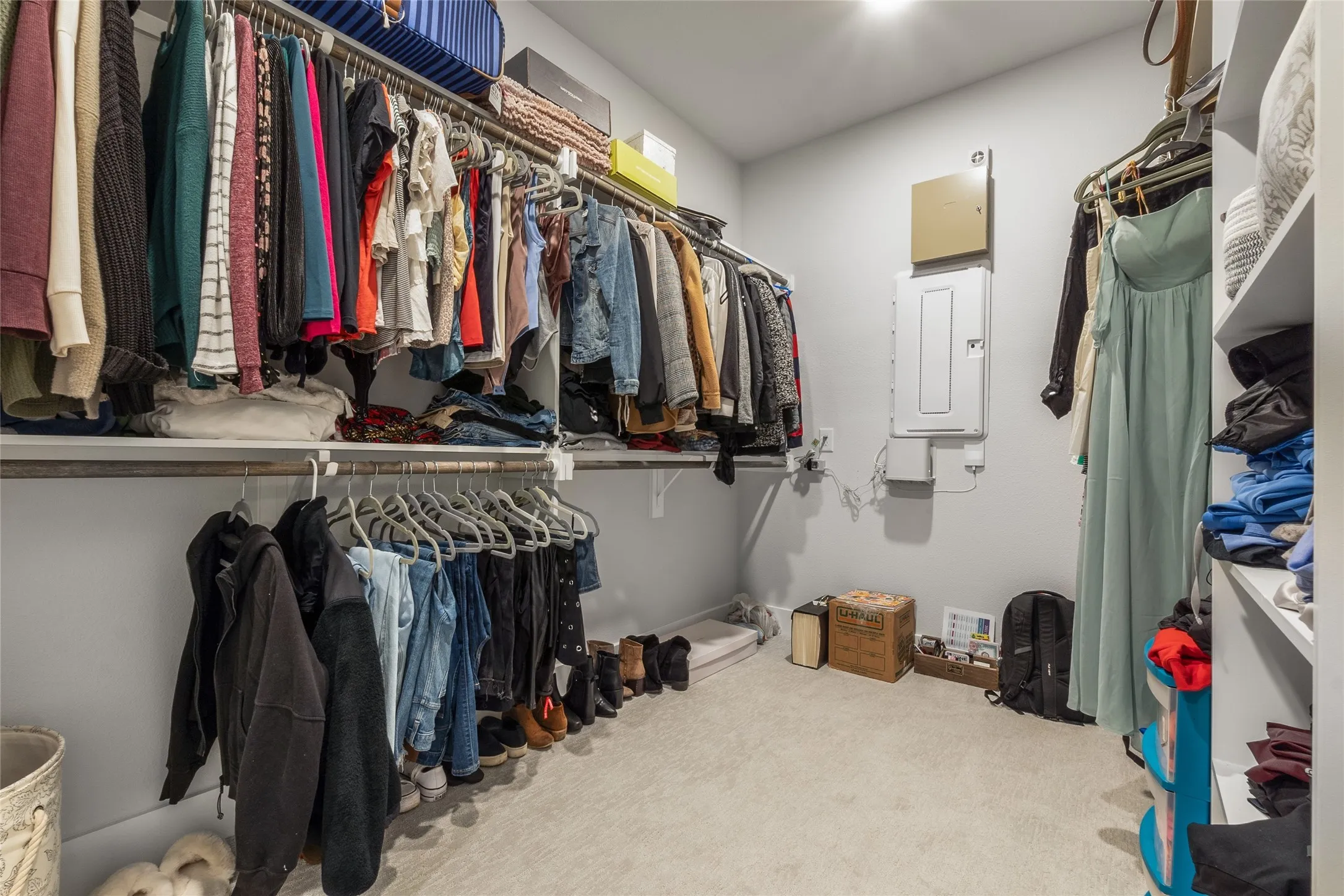 Townhouse For Rent in Dallas County , 621 N Tyler Street 202, Dallas, Texas 75208, 2 Bedroom, 3 Bathroom, 2 Garage spaces, 2,163 Sqft, built in 2020, mls#21391156, Real Estate Agent in Dallas, Homes For Rent in Dallas county, Homes For Rent in Dallas, Realtor in Dallas Texas, Real Estate Brokerage Independent Realty Texas, Luminita Cordes Realtor