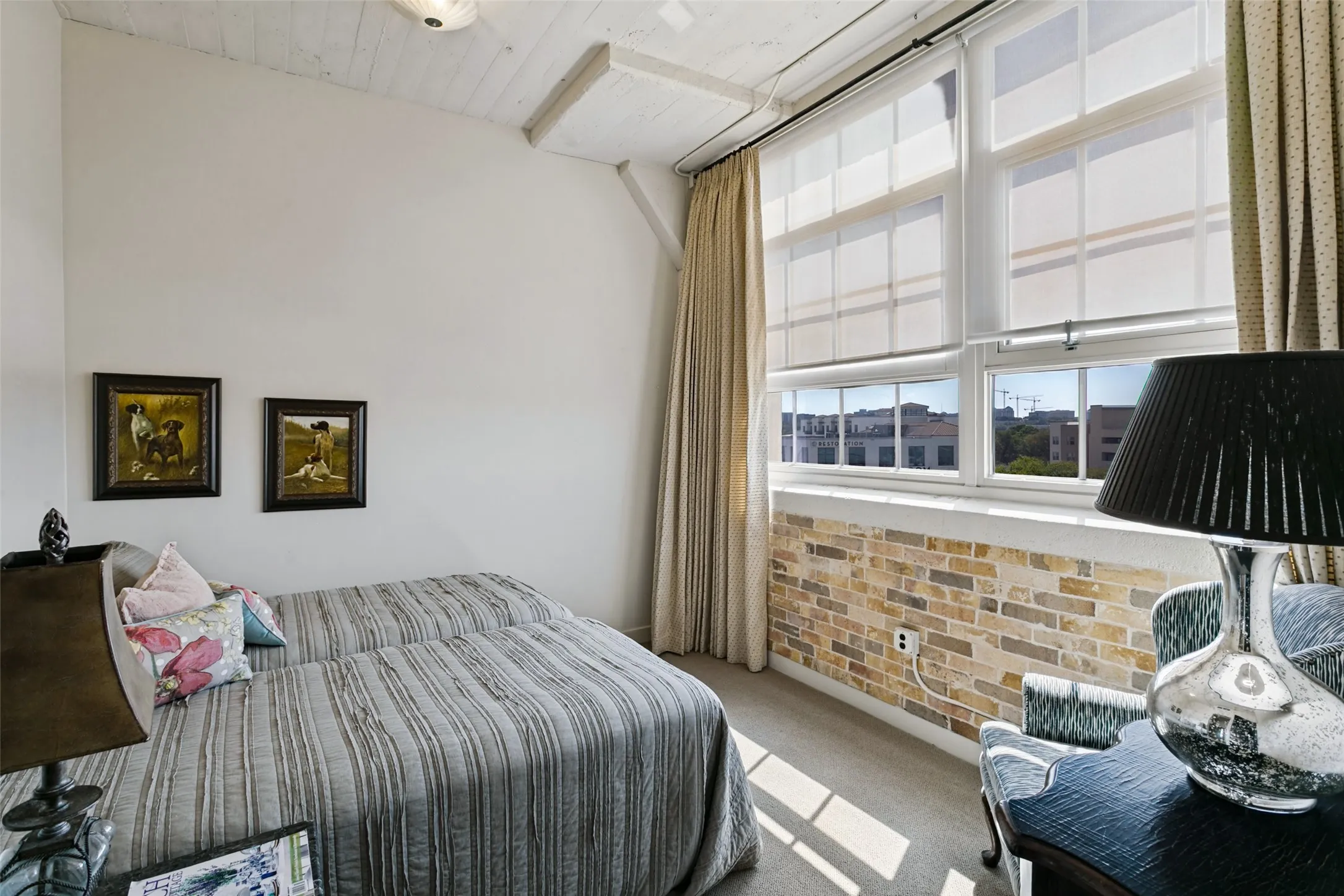 Condominium For Sale in Tarrant County , 2600 W 7th Street 2540, Fort Worth, Texas 76107, 2 Bedroom, 3 Bathroom, 2 Garage spaces, 1,654 Sqft, built in 1928, mls#21390773, Real Estate Agent in Fort Worth, Homes For Sale in Tarrant county, Homes For Sale in Fort Worth, Realtor in Fort Worth Texas, Real Estate Brokerage Independent Realty Texas, Luminita Cordes Realtor