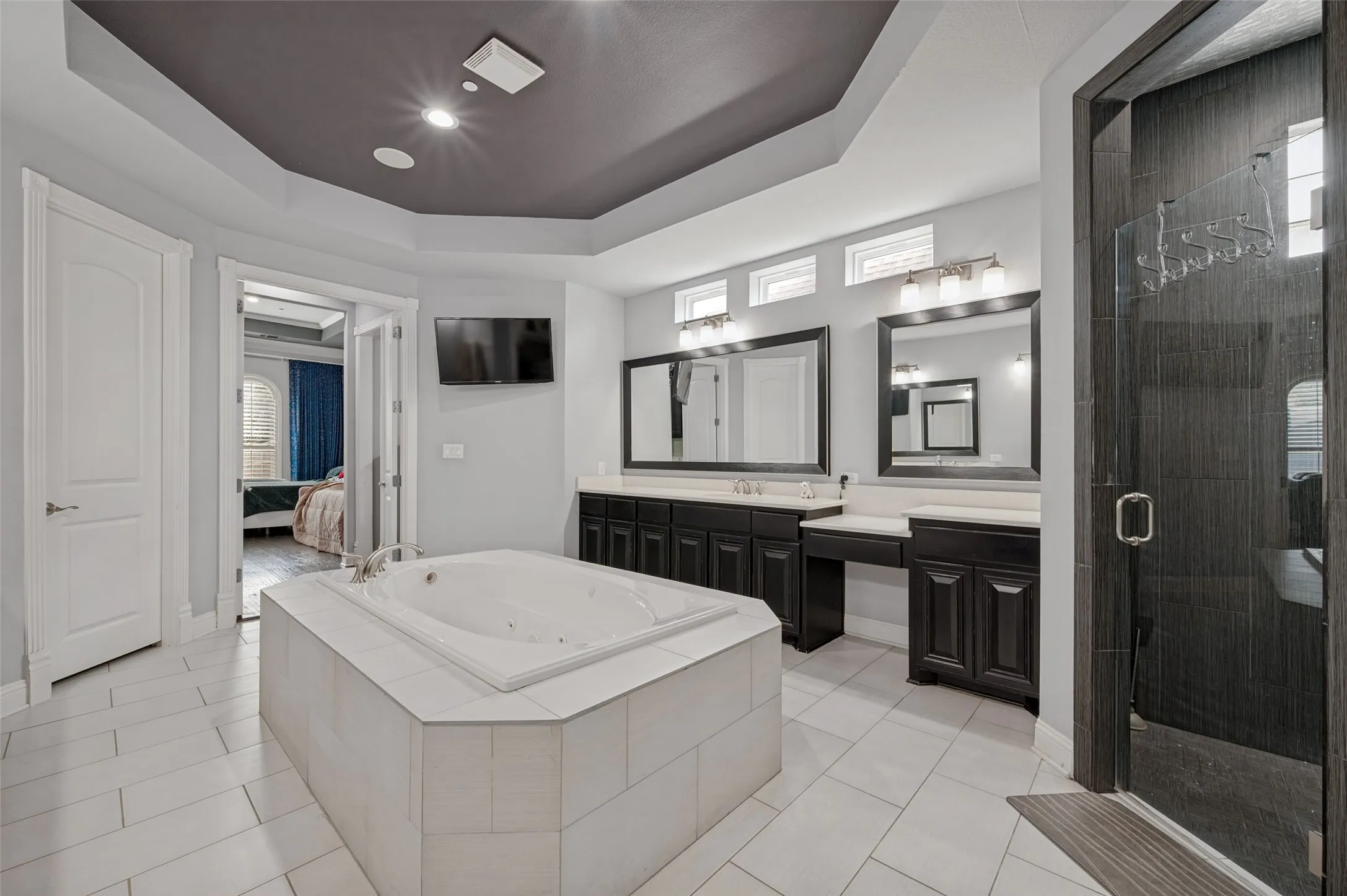 Single Family Residence For Sale in Collin County , 11854 Verona Court, Frisco, Texas 75035, 5 Bedroom, 5 Bathroom, 6 Garage spaces, 6,188 Sqft, built in 2013, mls#21393789, Real Estate Agent in Frisco, Homes For Sale in Collin county, Homes For Sale in Frisco, Realtor in Frisco Texas, Real Estate Brokerage Independent Realty Texas, Luminita Cordes Realtor