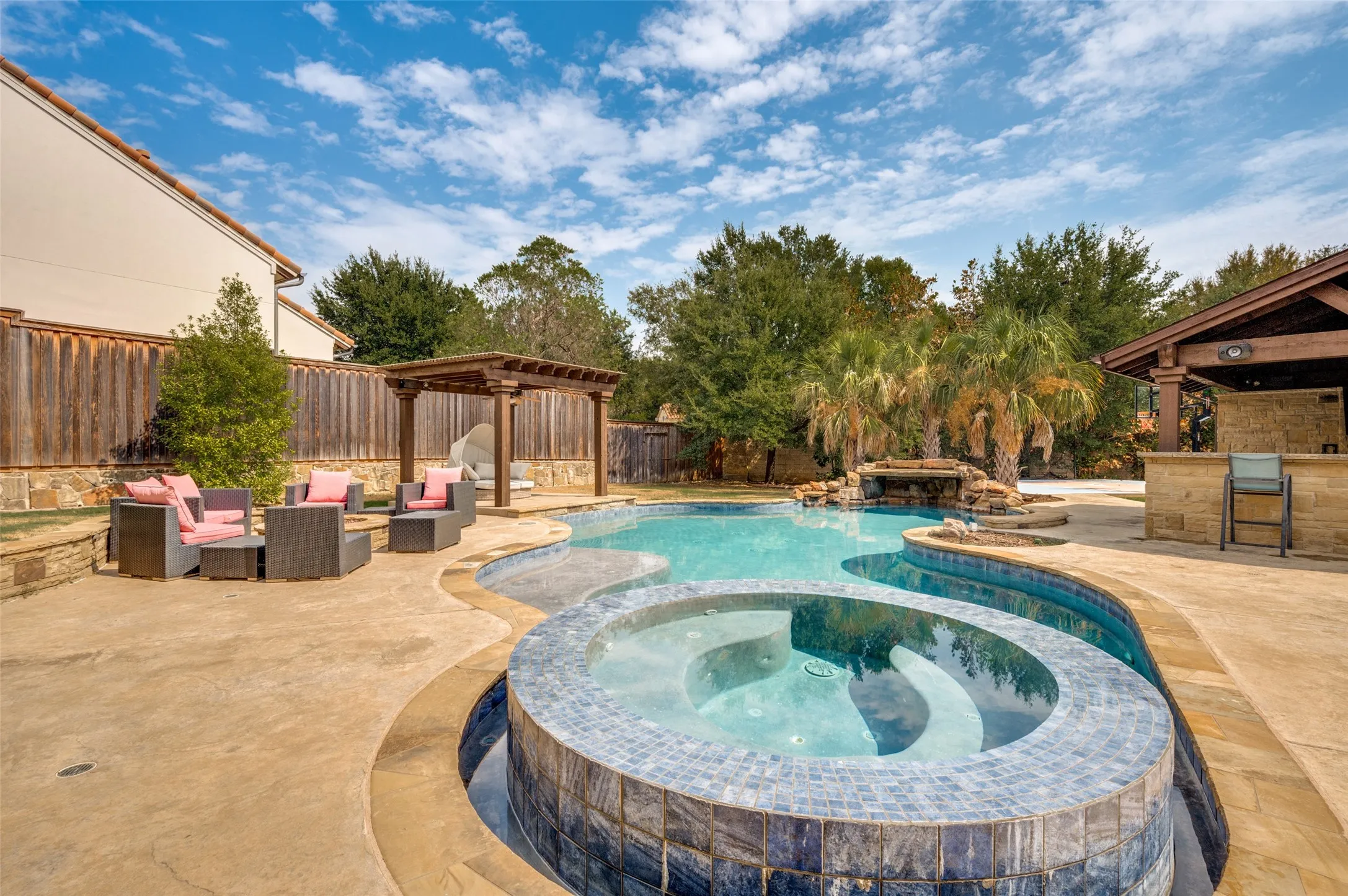 Single Family Residence For Sale in Collin County , 11854 Verona Court, Frisco, Texas 75035, 5 Bedroom, 5 Bathroom, 6 Garage spaces, 6,188 Sqft, built in 2013, mls#21393789, Real Estate Agent in Frisco, Homes For Sale in Collin county, Homes For Sale in Frisco, Realtor in Frisco Texas, Real Estate Brokerage Independent Realty Texas, Luminita Cordes Realtor