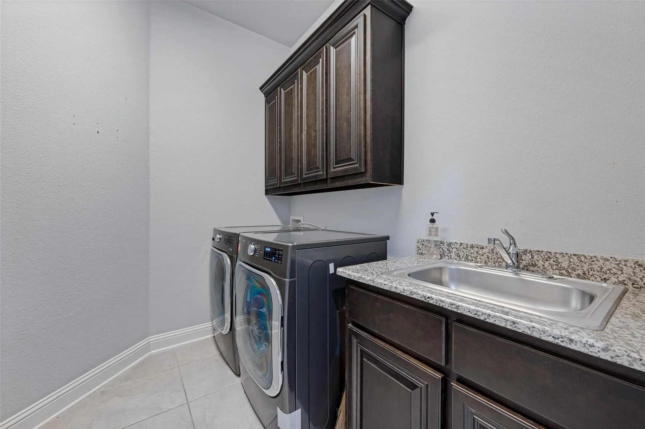 Single Family Residence For Sale in Collin County , 11854 Verona Court, Frisco, Texas 75035, 5 Bedroom, 5 Bathroom, 6 Garage spaces, 6,188 Sqft, built in 2013, mls#21393789, Real Estate Agent in Frisco, Homes For Sale in Collin county, Homes For Sale in Frisco, Realtor in Frisco Texas, Real Estate Brokerage Independent Realty Texas, Luminita Cordes Realtor