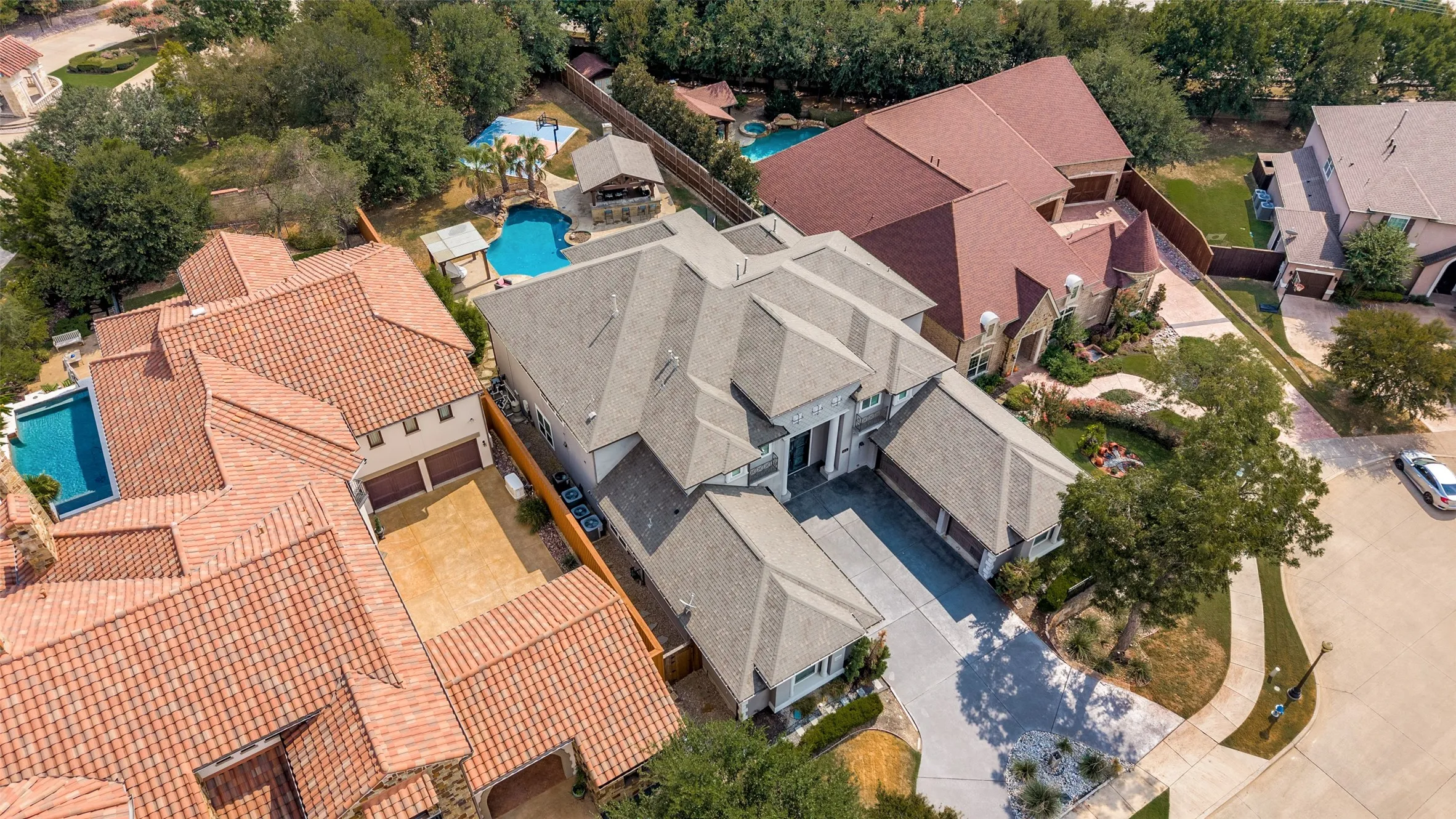 Single Family Residence For Sale in Collin County , 11854 Verona Court, Frisco, Texas 75035, 5 Bedroom, 5 Bathroom, 6 Garage spaces, 6,188 Sqft, built in 2013, mls#21393789, Real Estate Agent in Frisco, Homes For Sale in Collin county, Homes For Sale in Frisco, Realtor in Frisco Texas, Real Estate Brokerage Independent Realty Texas, Luminita Cordes Realtor