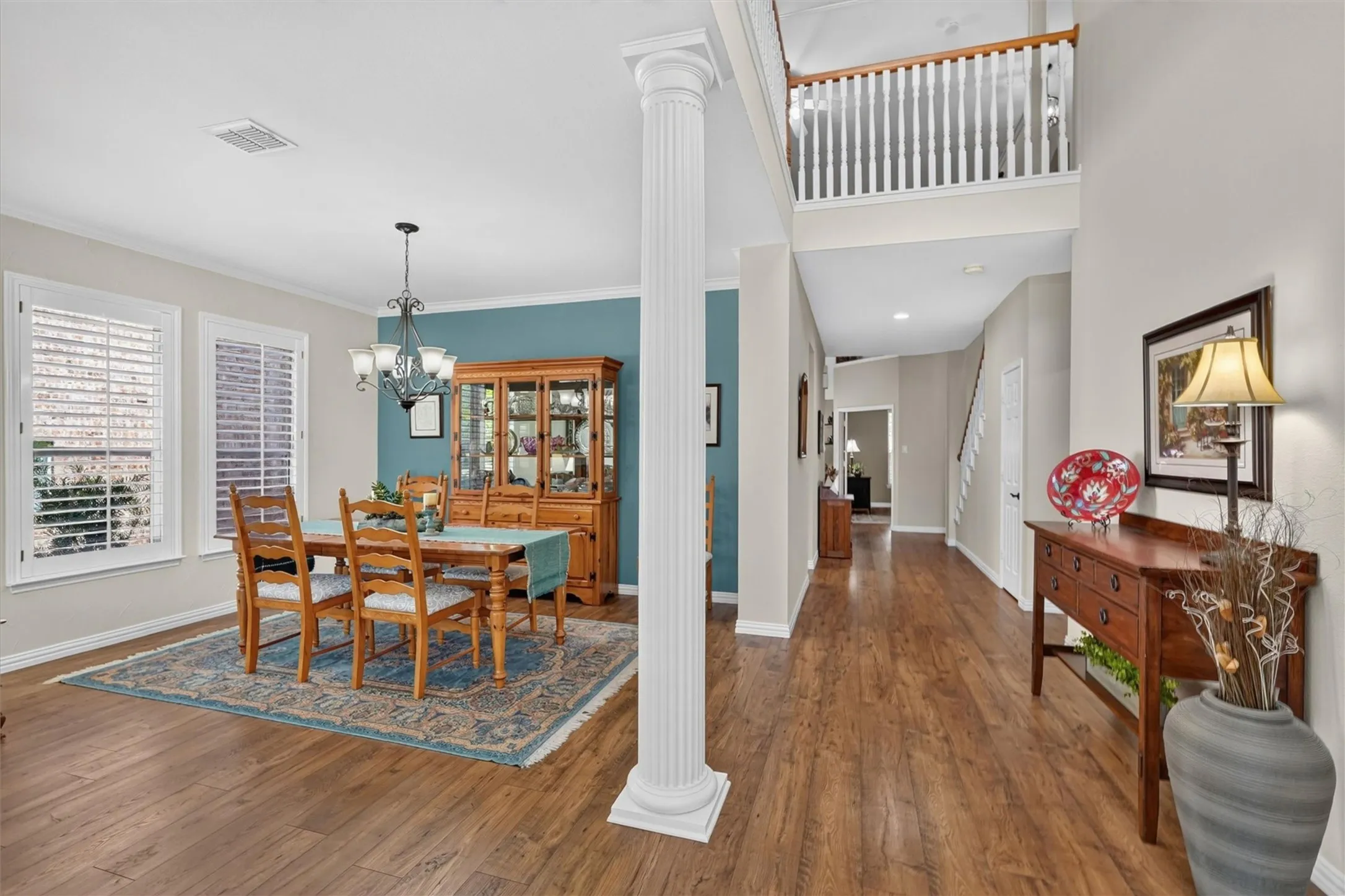 Single Family Residence For Sale in Collin County , 3636 Bent Ridge Drive, Plano, Texas 75074, 3 Bedroom, 3 Bathroom, 2 Garage spaces, 2,920 Sqft, built in 1998, mls#21393032, Real Estate Agent in Plano, Homes For Sale in Collin county, Homes For Sale in Plano, Realtor in Plano Texas, Real Estate Brokerage Independent Realty Texas, Luminita Cordes Realtor