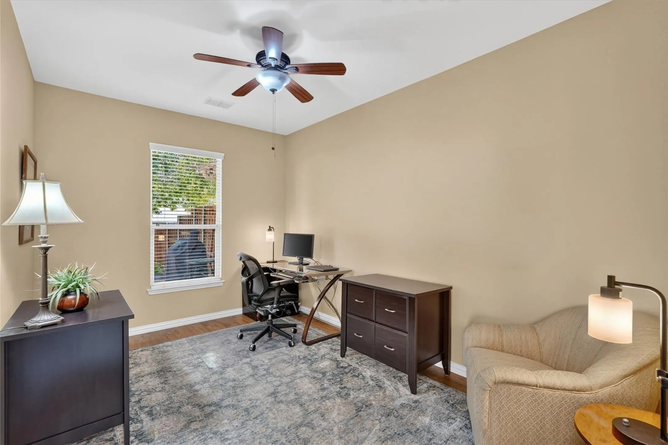Single Family Residence For Sale in Collin County , 3636 Bent Ridge Drive, Plano, Texas 75074, 3 Bedroom, 3 Bathroom, 2 Garage spaces, 2,920 Sqft, built in 1998, mls#21393032, Real Estate Agent in Plano, Homes For Sale in Collin county, Homes For Sale in Plano, Realtor in Plano Texas, Real Estate Brokerage Independent Realty Texas, Luminita Cordes Realtor